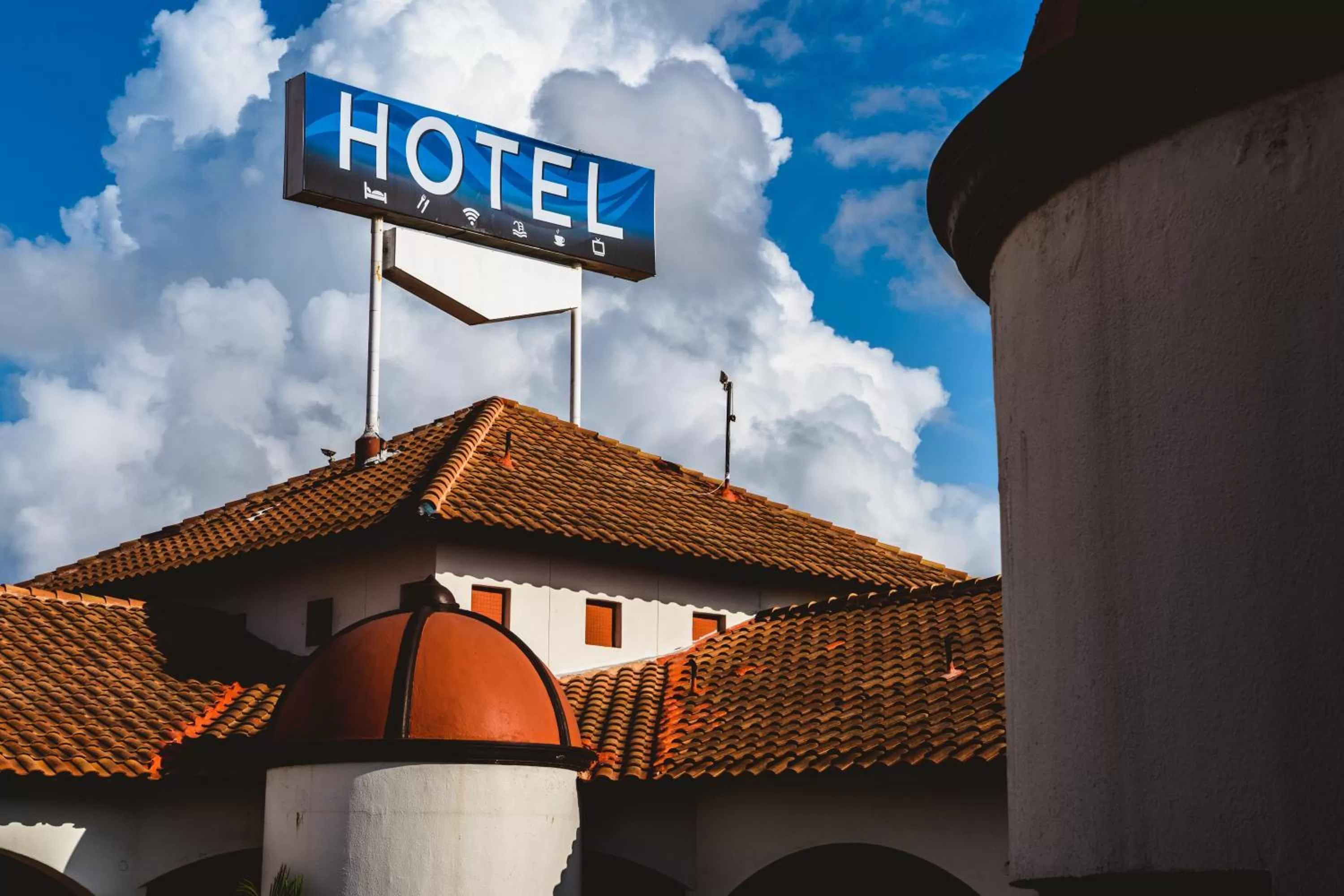 Property logo or sign in Del Mar Inn Playas