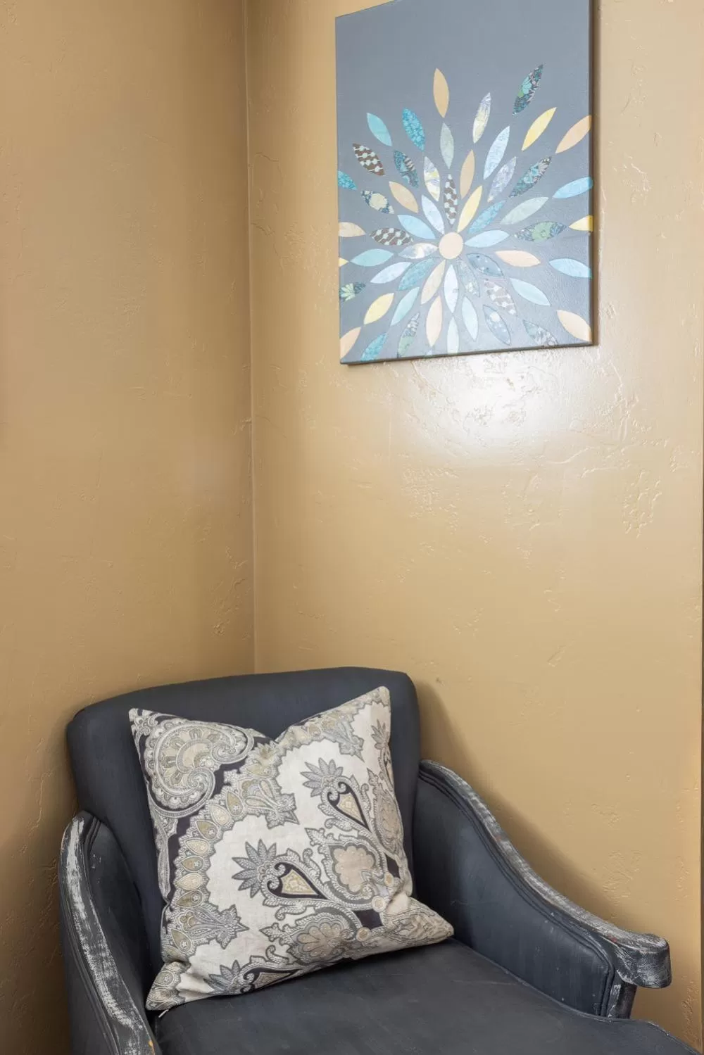 Living room in Lodge at Poncha Springs