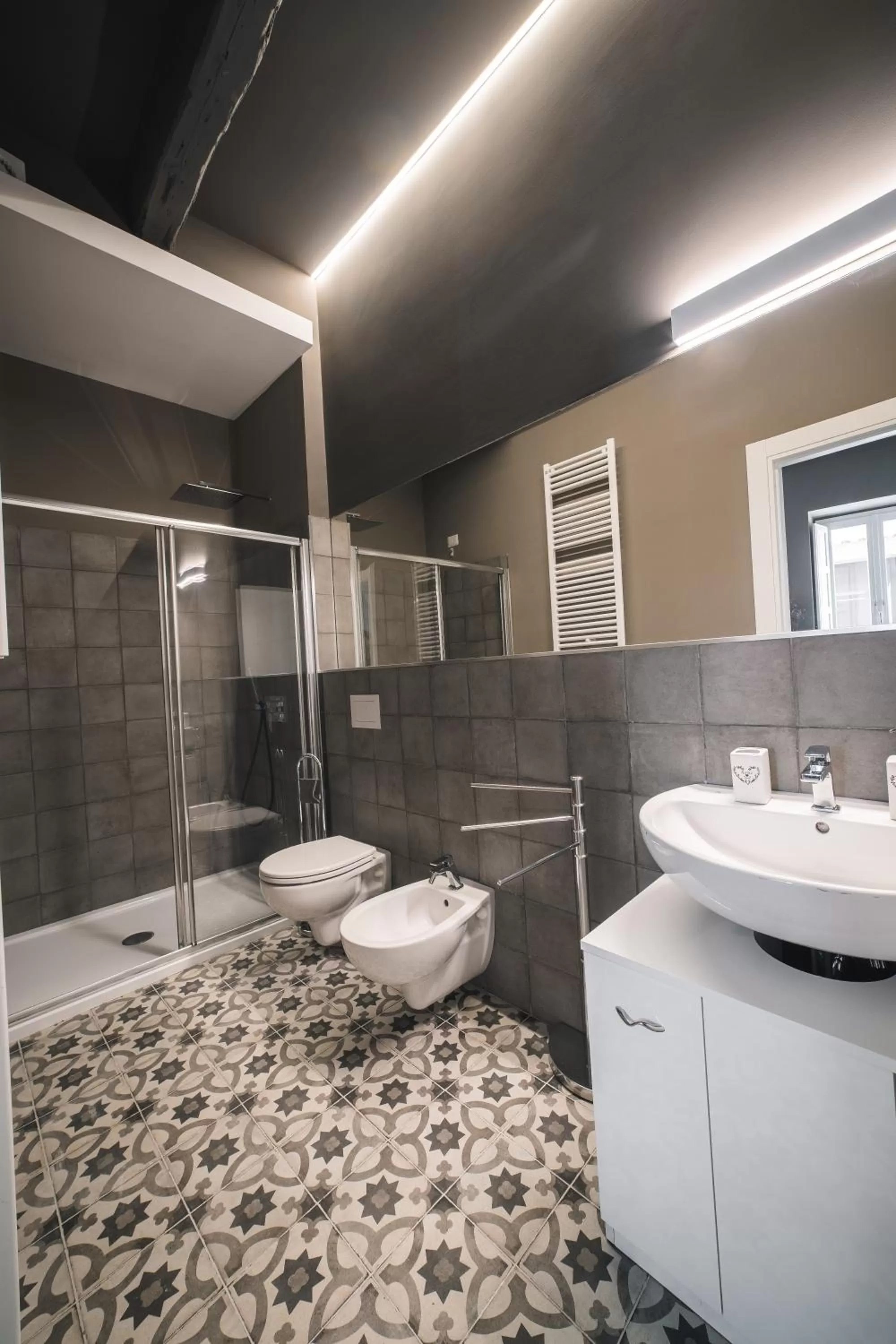 Bathroom in Palazzo Paladini - Luxury Suites in the Heart of the Old Town