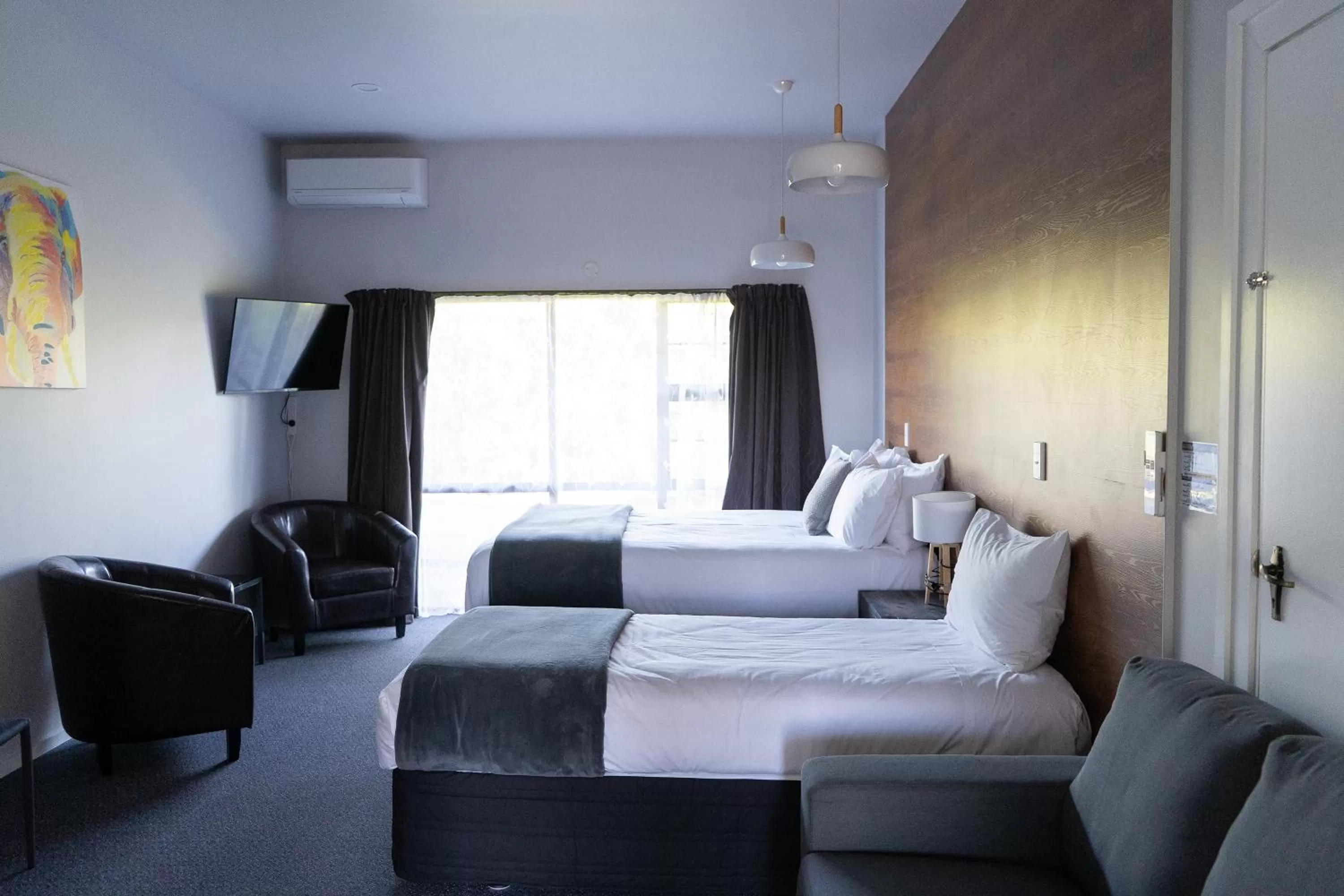 Photo of the whole room, Bed in Burwood Motel