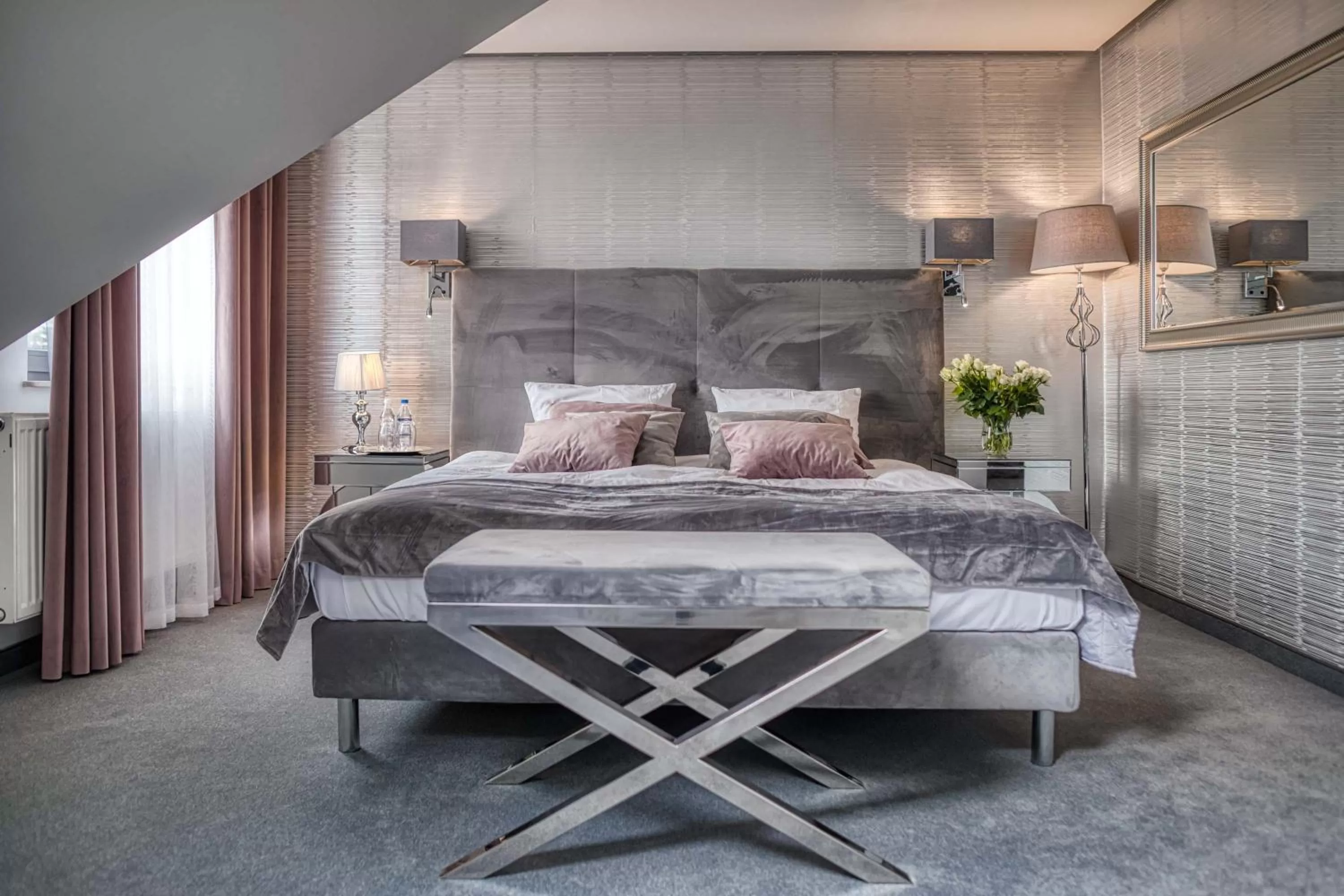 Bathroom, Bed in Hotel Biały Dom