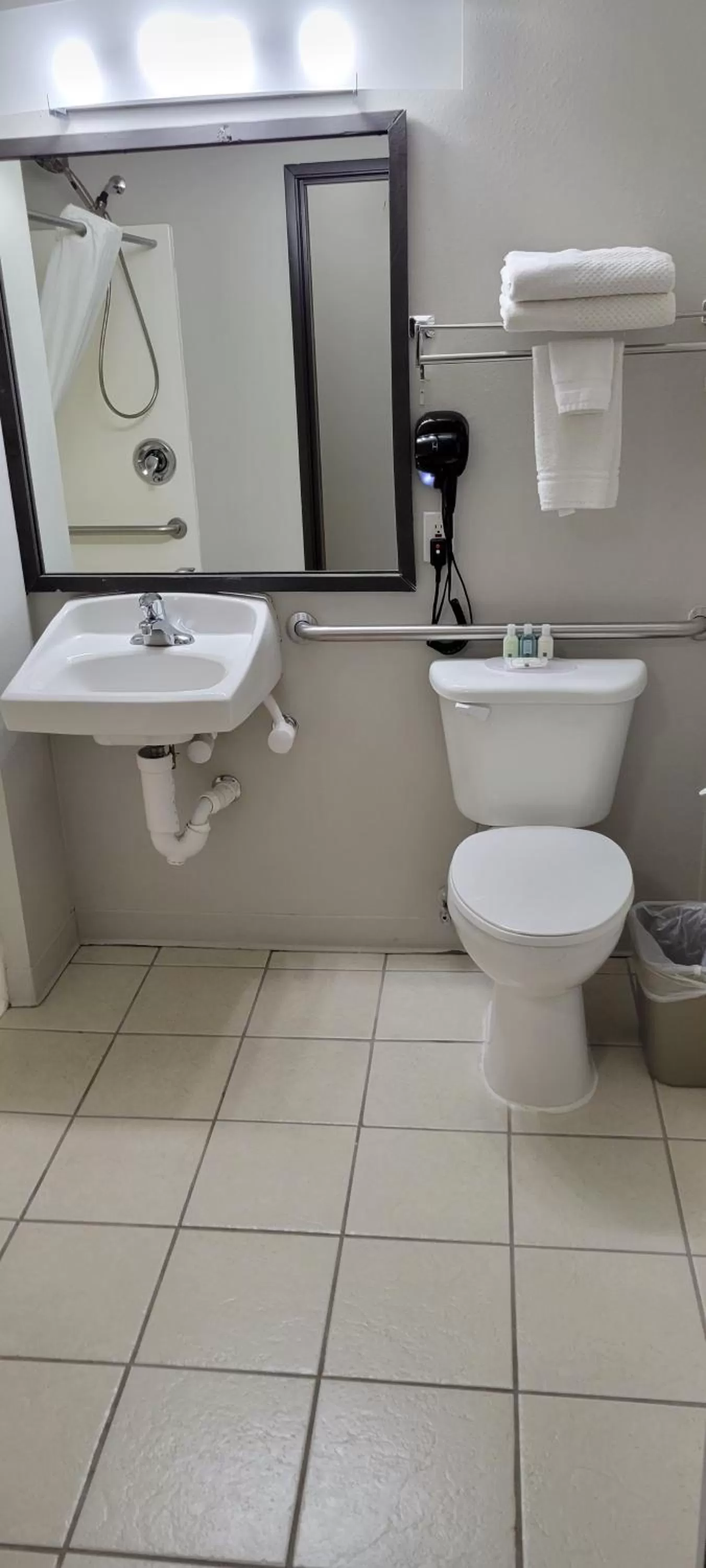 Bathroom in Quality Inn & Suites Salina National Forest Area