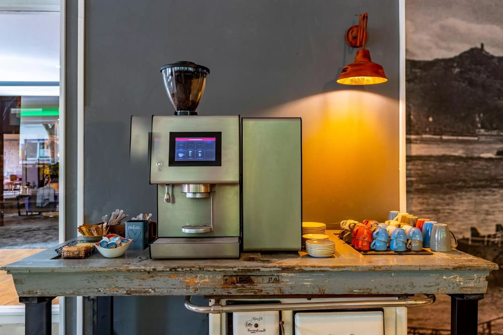 Coffee/tea facilities in tinyTwice Hotel Bonn