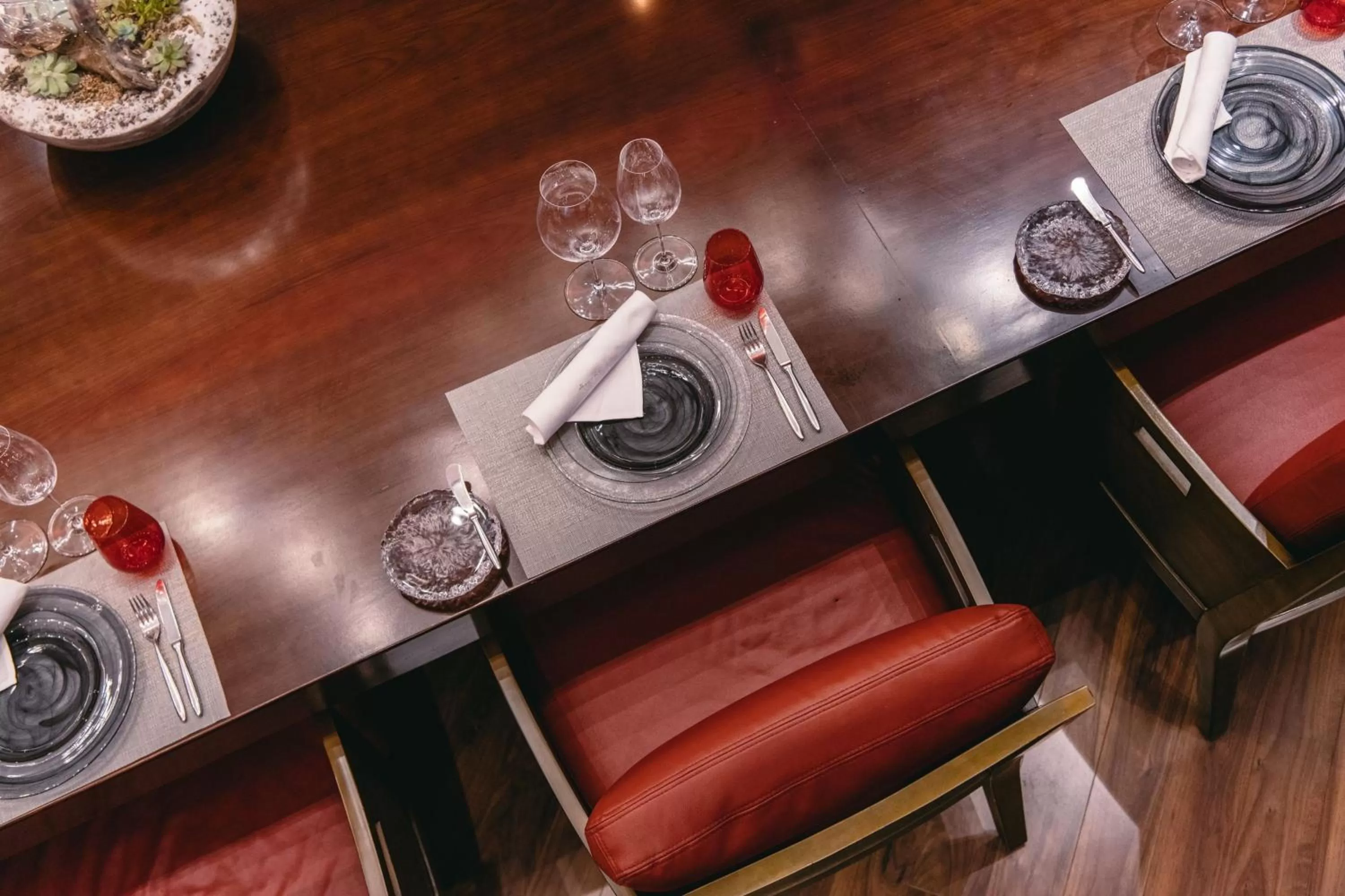 Restaurant/places to eat in JW Marriott Hotel Hanoi