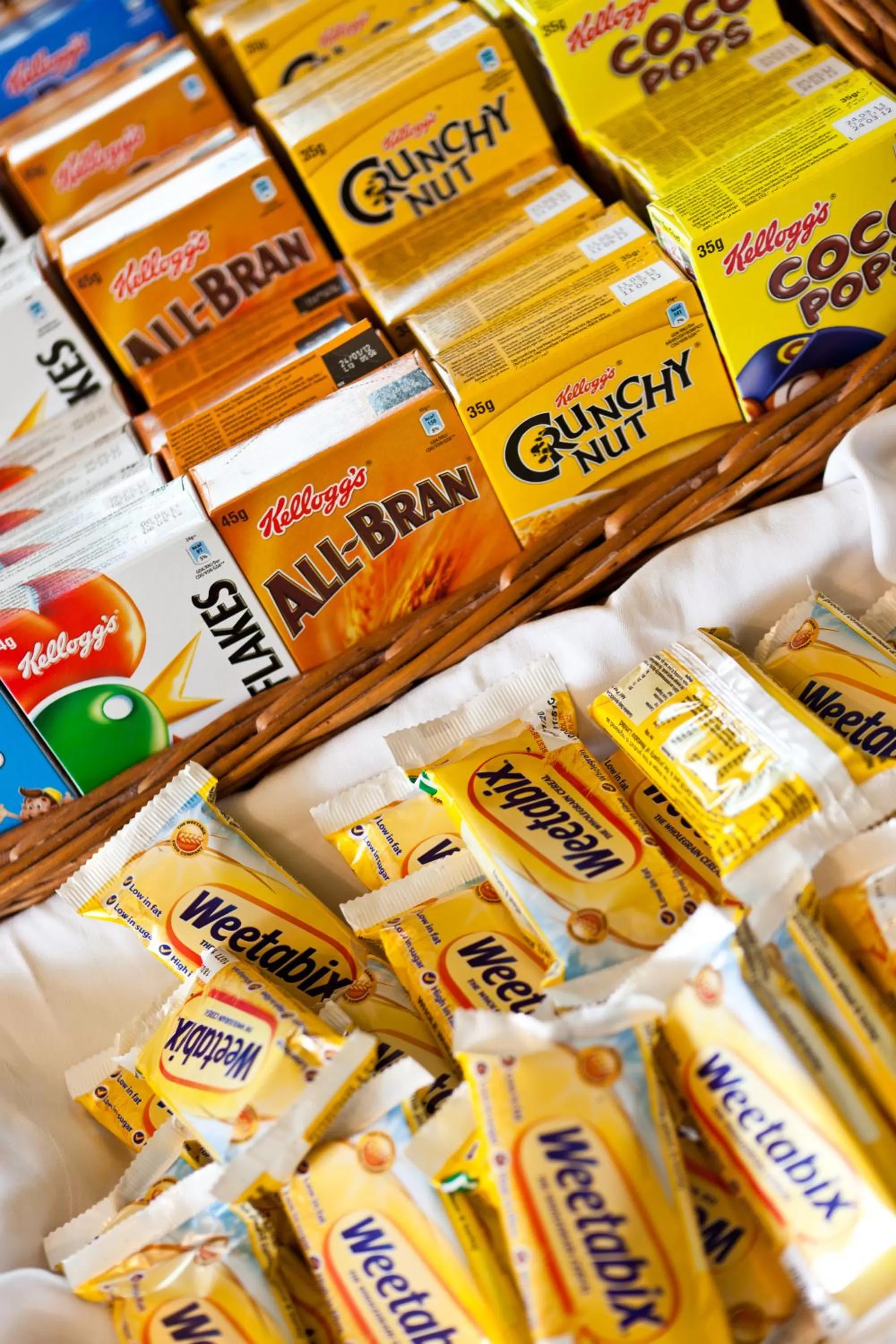 Food and drinks in Best Western Plus Sheffield Mosborough Hall Hotel