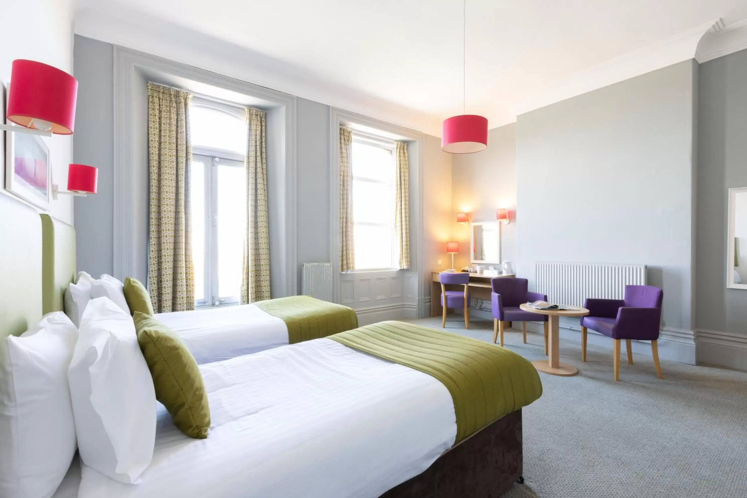 Superior Twin Room in The Caledonian New Southlands Hotel Superior Twin Room in The Caledonian New Southlands Hotel