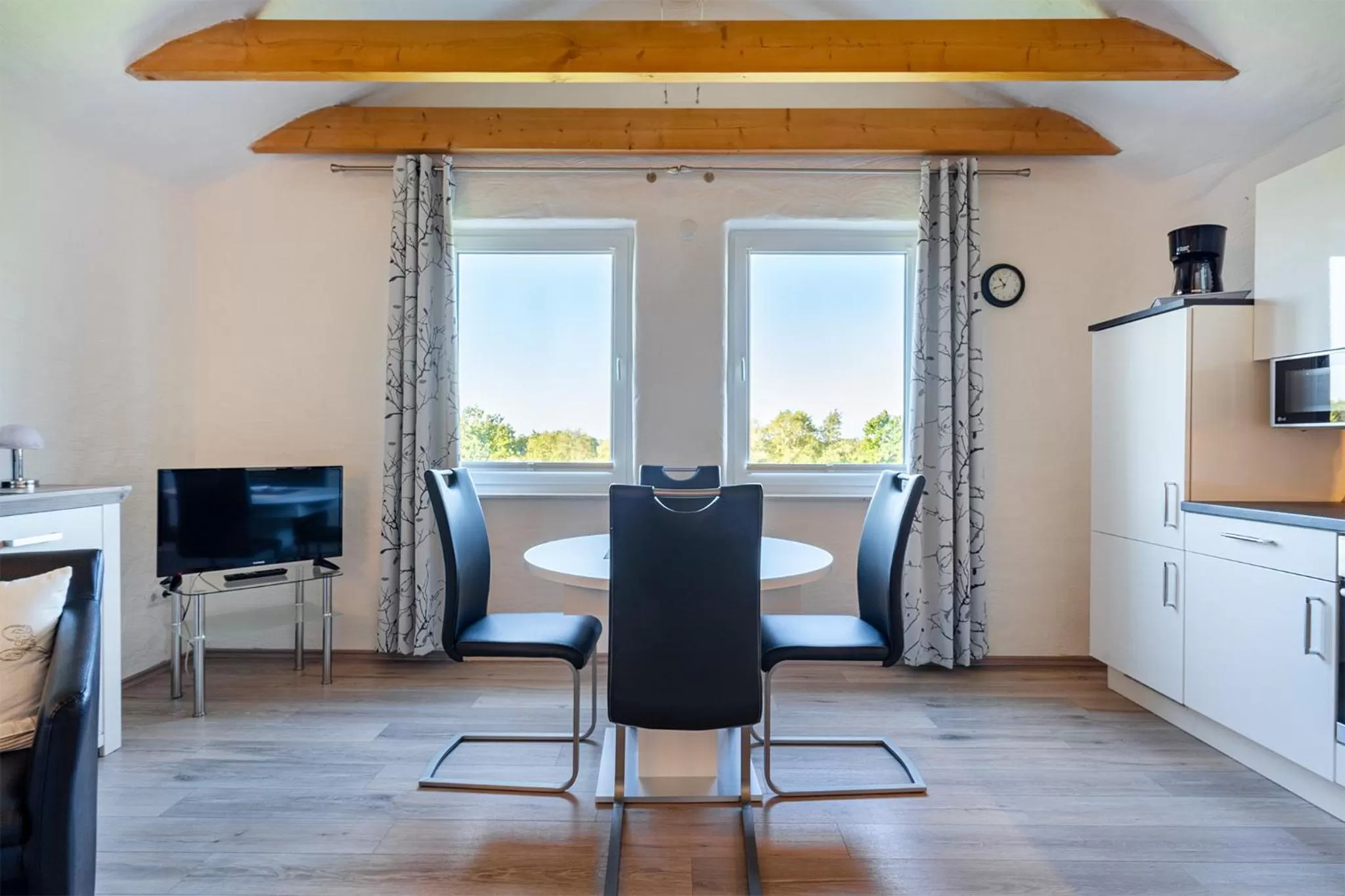 TV and multimedia, Seating Area in Villa Moorstern