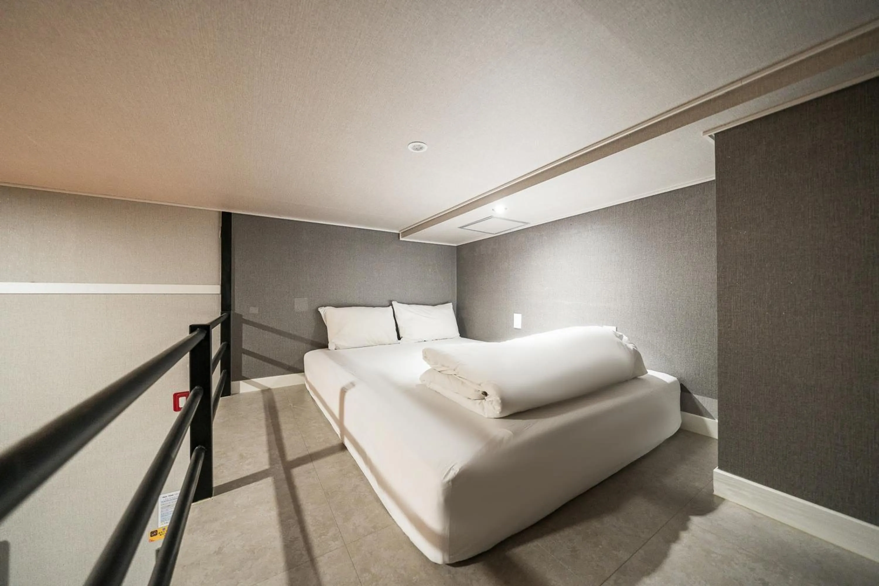 Bed in Malu Hotel Suwon