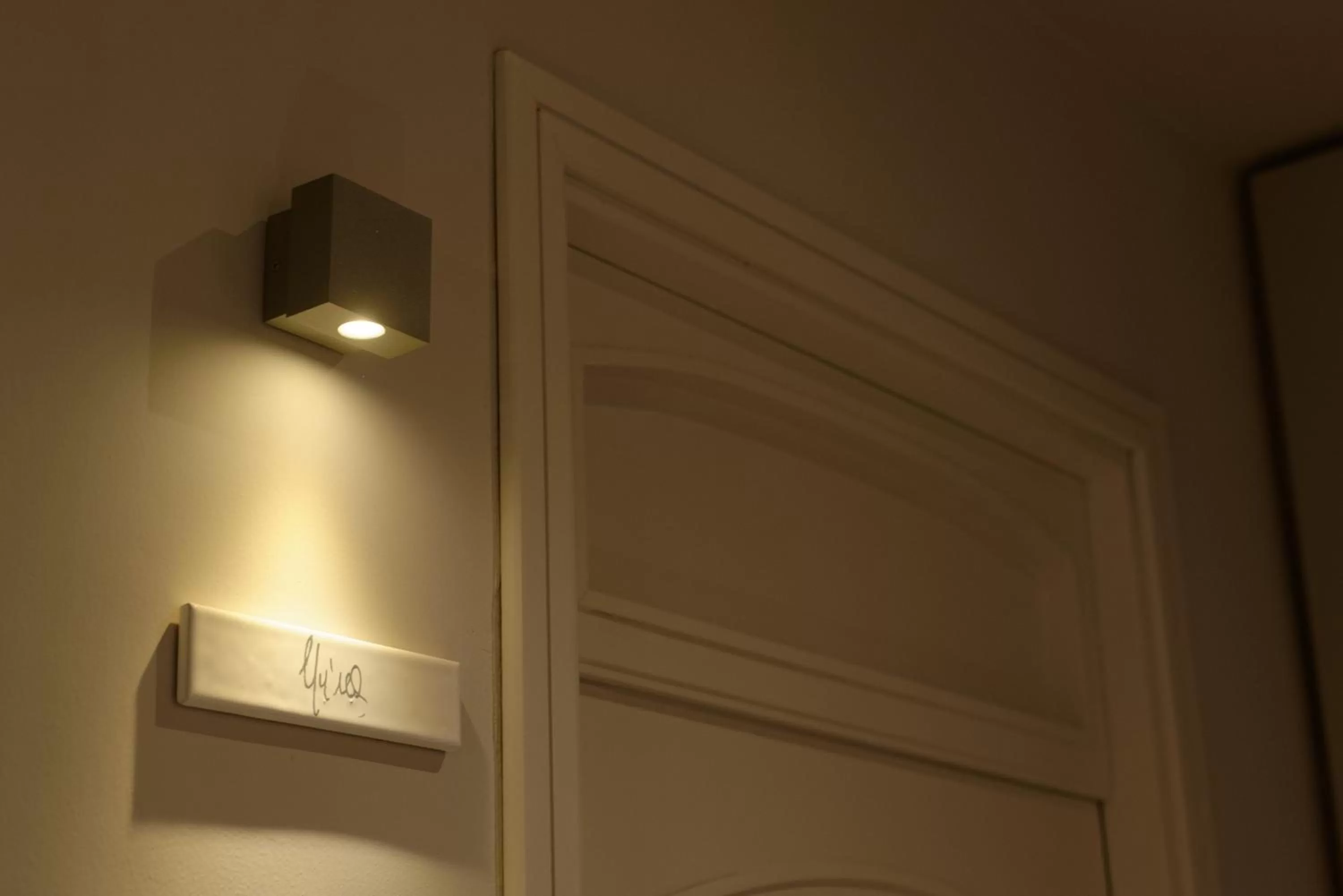 Decorative detail in B&B Questa casa non e'un albergo