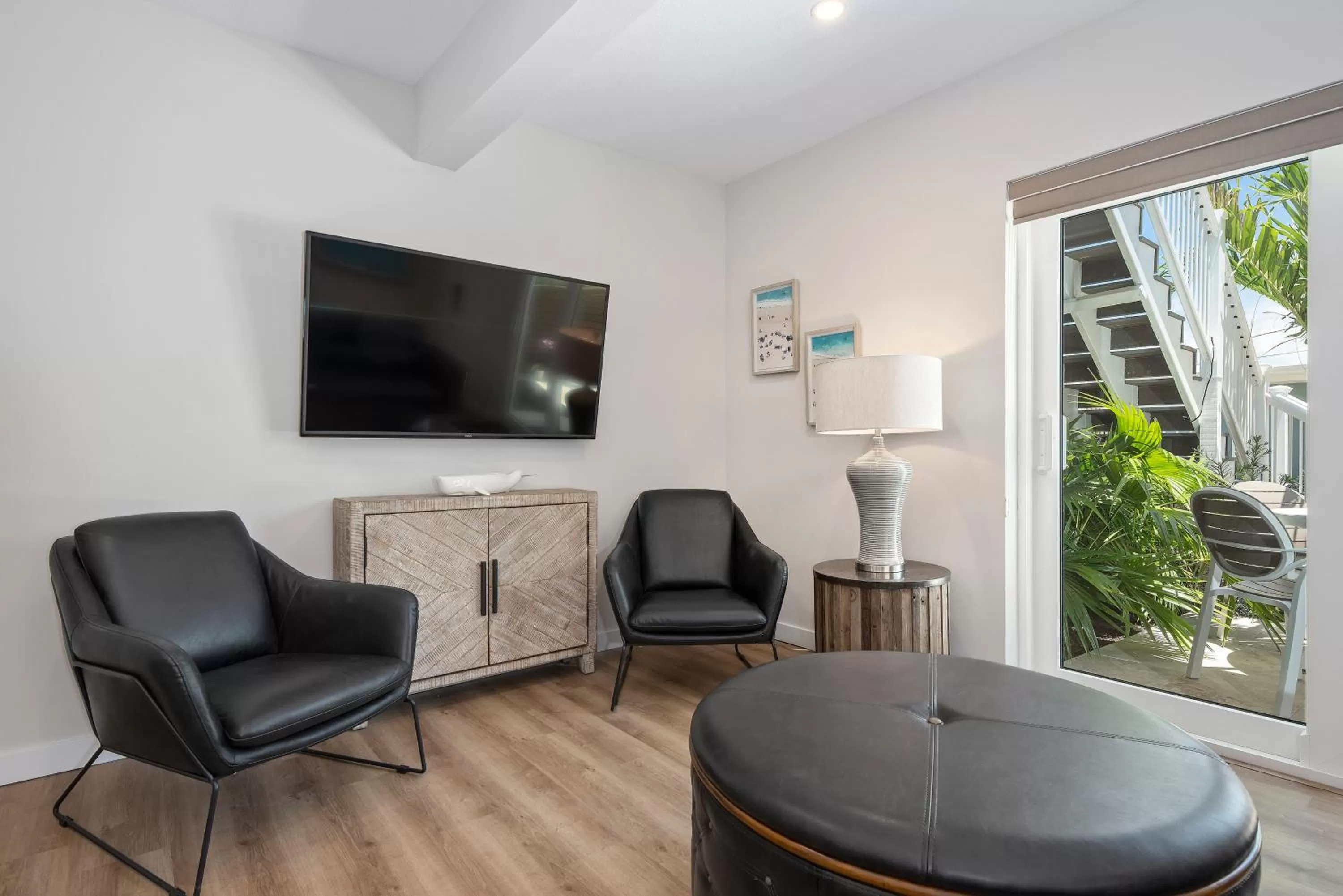 Escape Coastal Resort on Casey Key