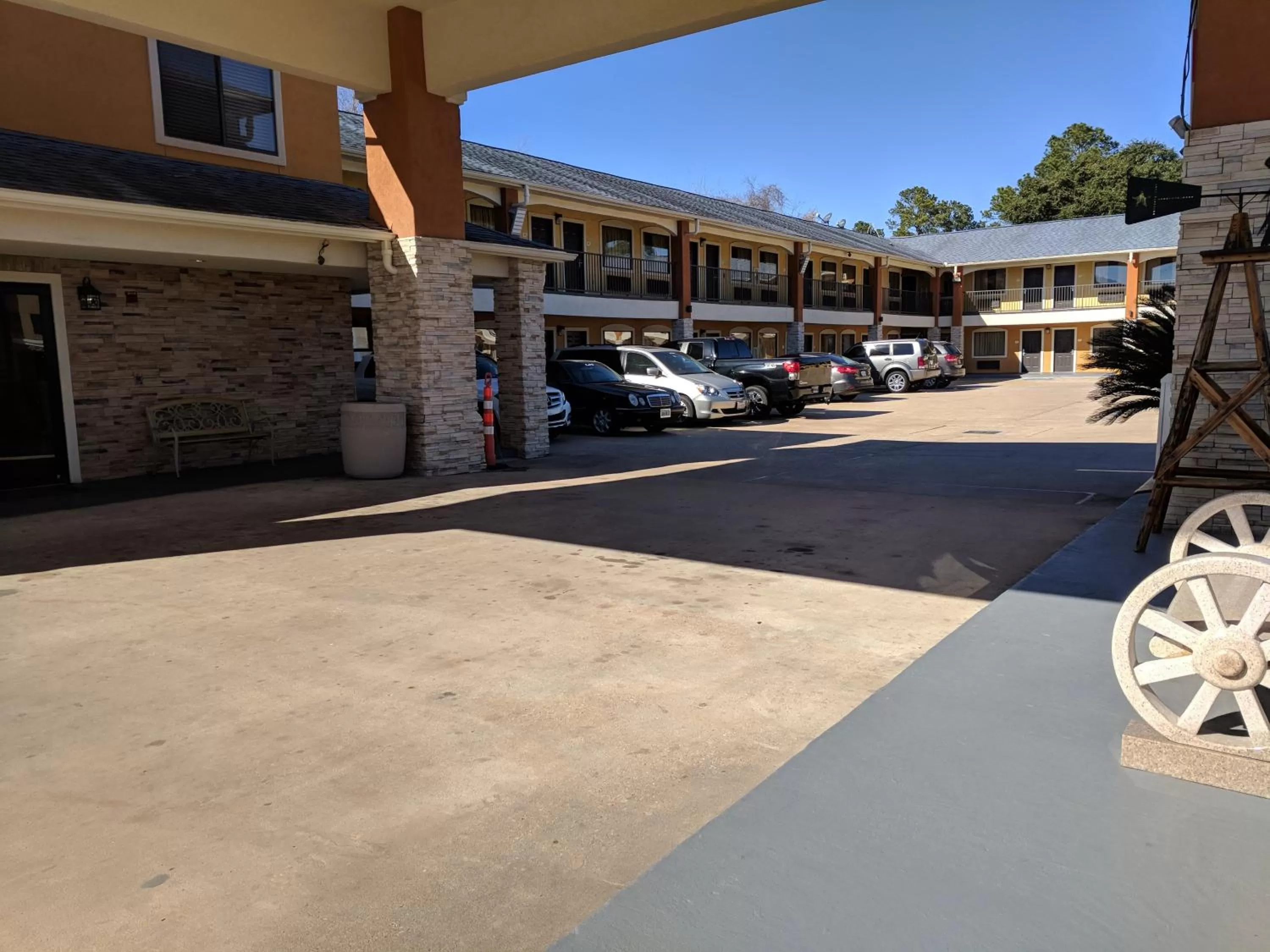 Other in Super 8 by Wyndham Willowbrook Houston