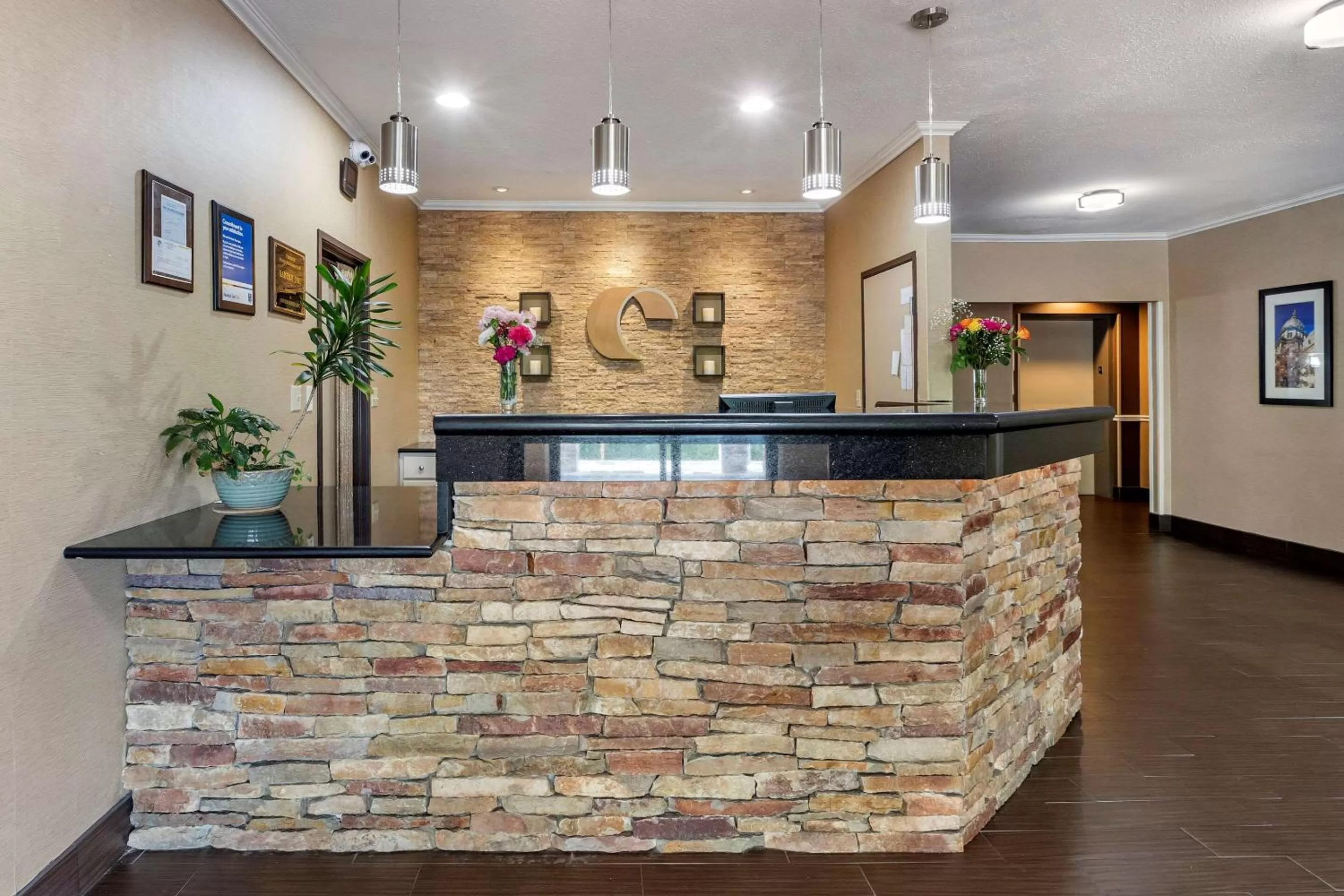 Lobby or reception in Comfort Inn Moline - Quad Cities