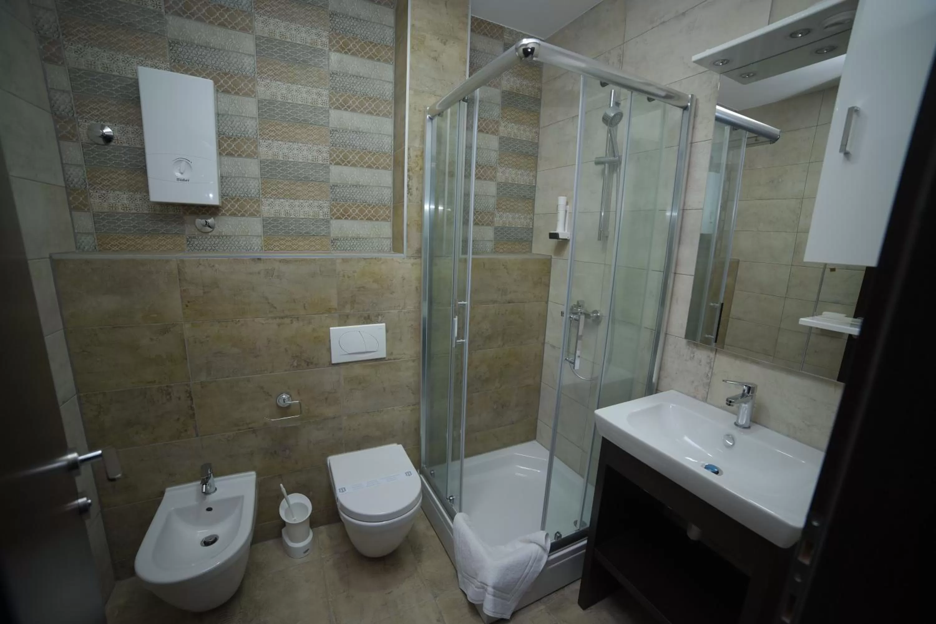 Bathroom in Motel Grand