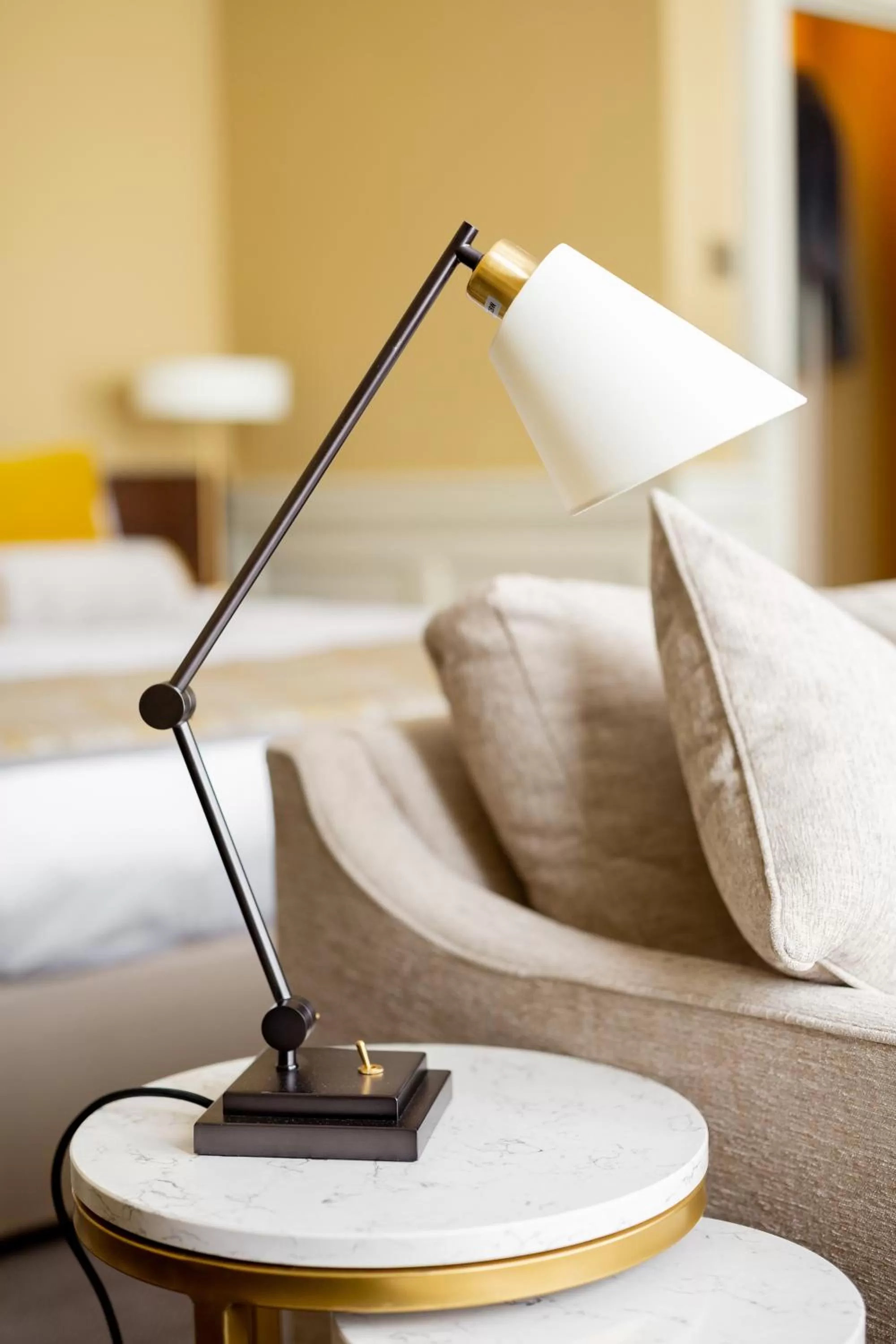 Seating area, Bed in Trinity Townhouse Hotel