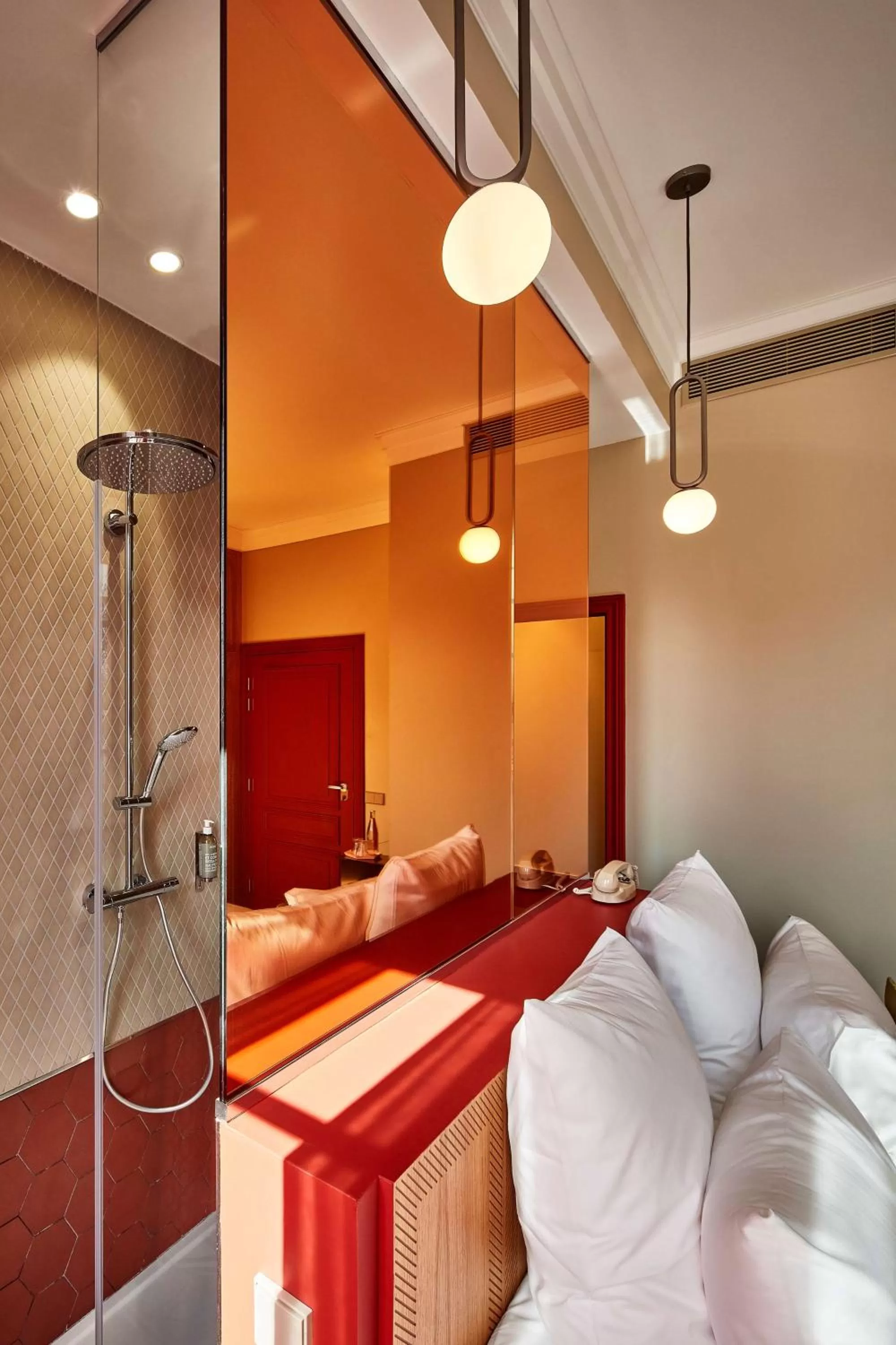 Bathroom, Bed in Hotel De Cambis Best Western Premier Collection