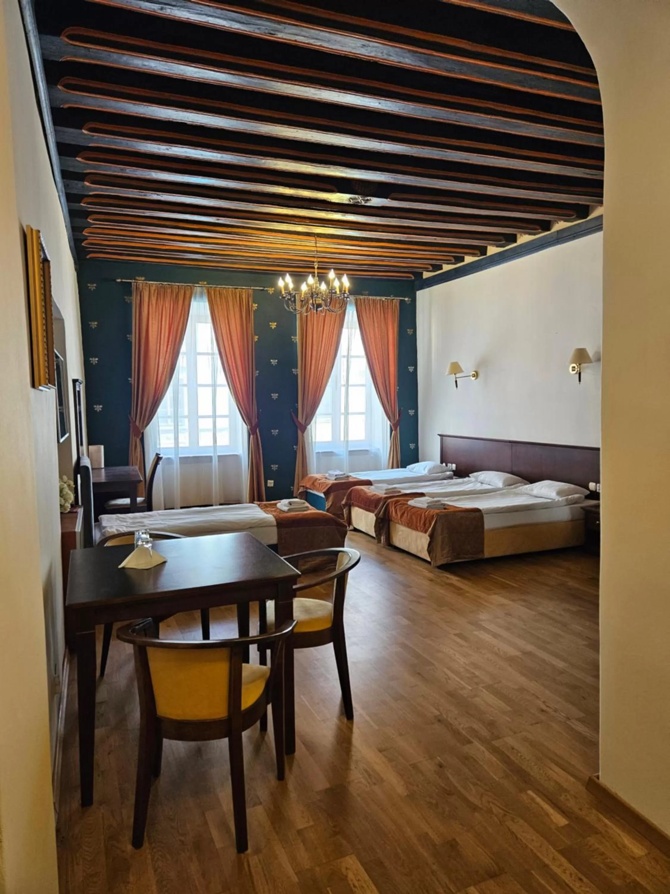 Dining Area in Prudentia Residence Qulturalna