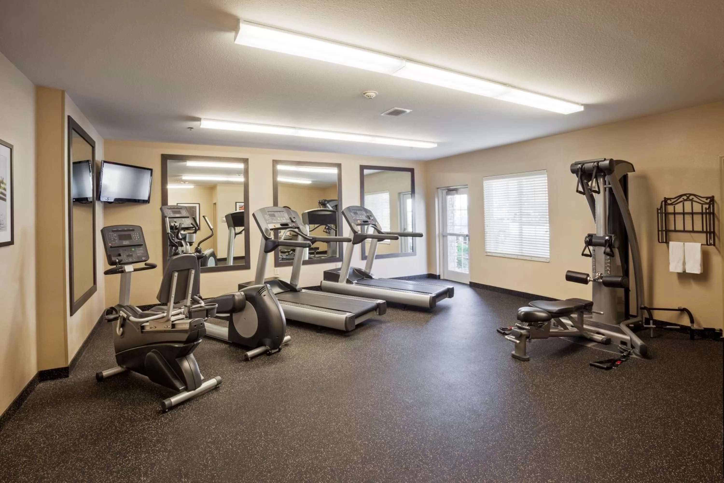 Fitness centre/facilities in Candlewood Suites - Frisco by IHG