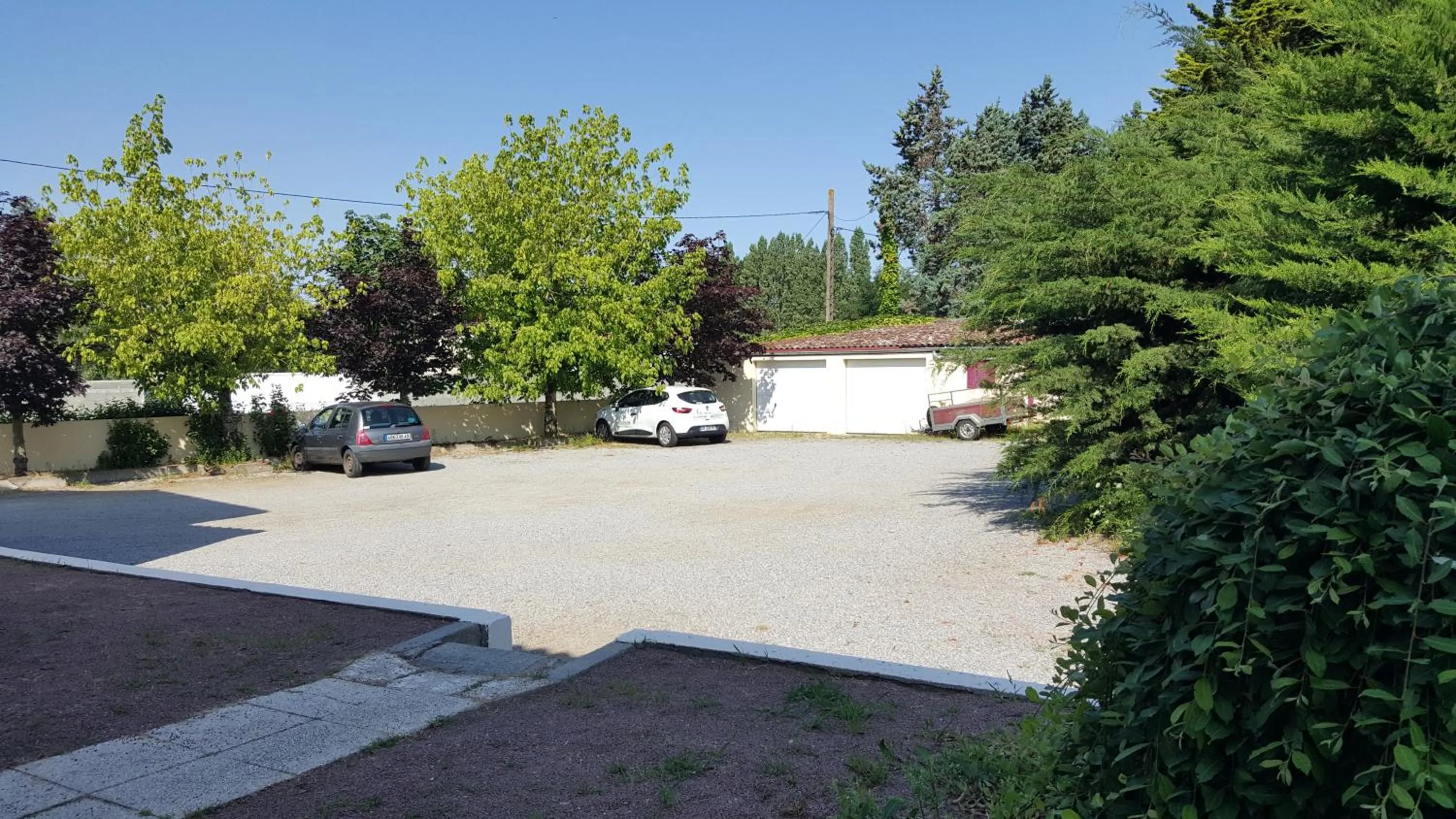 Parking in Hotel Le Cormier 9