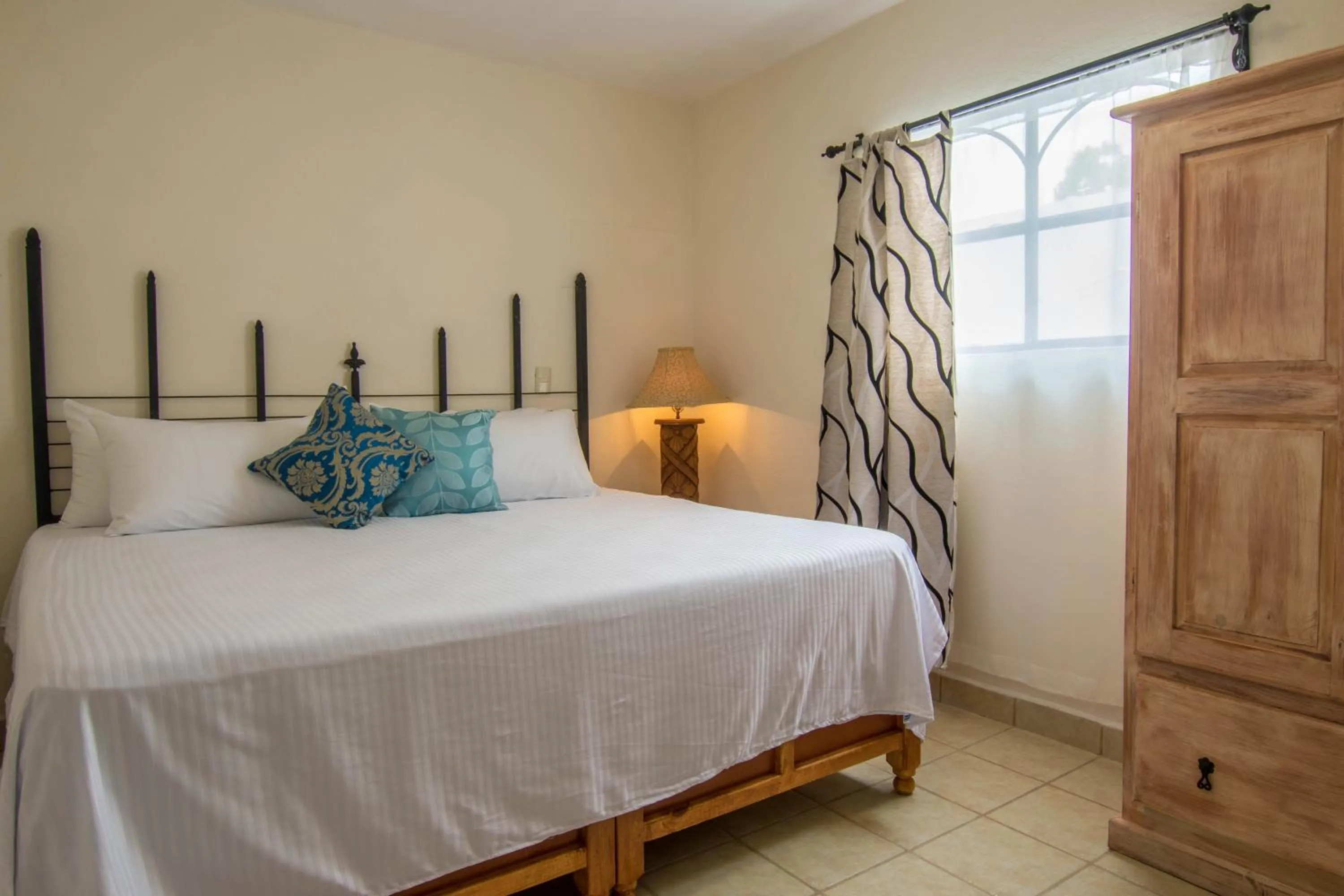 Photo of the whole room in Hotel Casa Santamaría