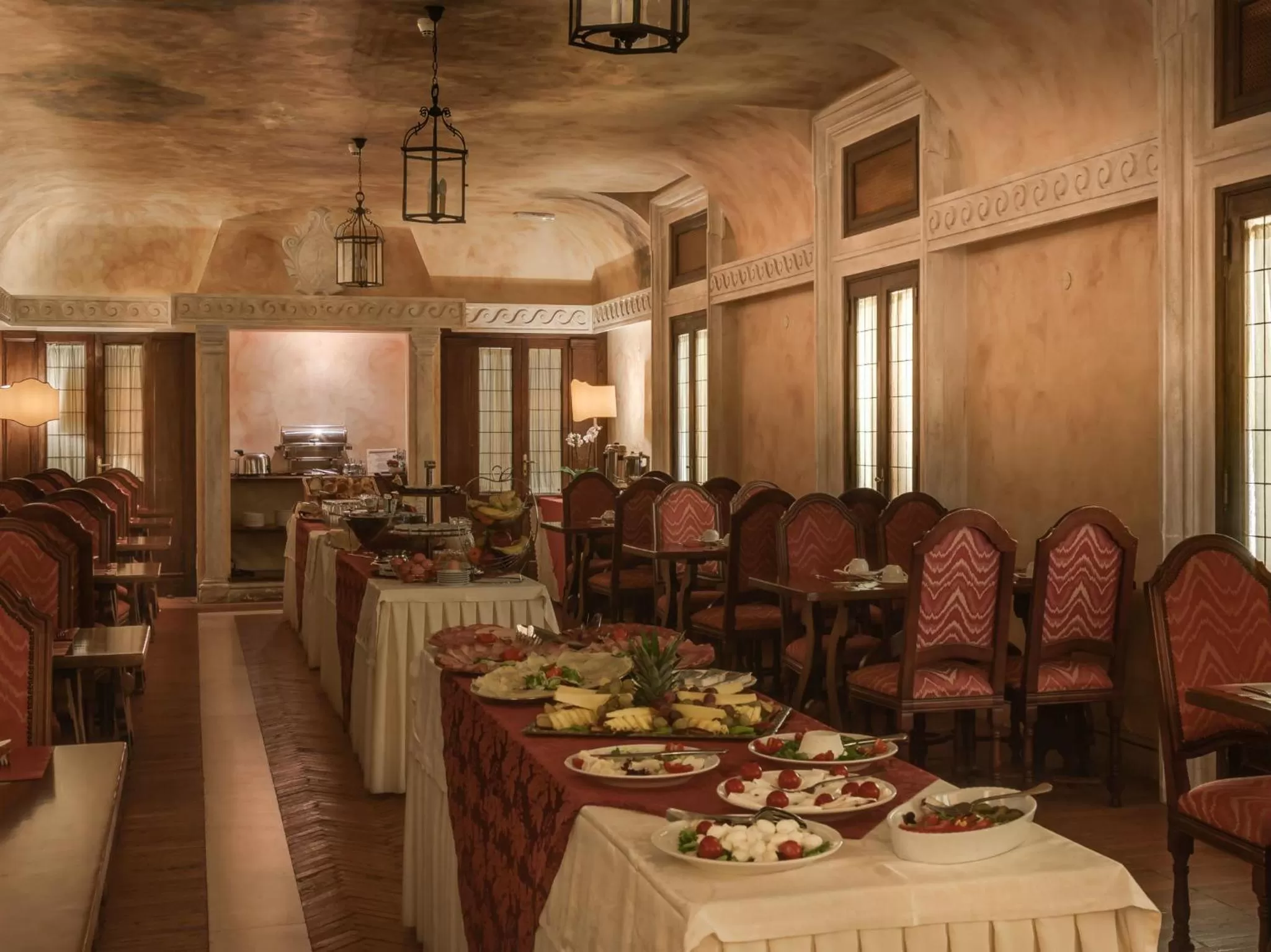Restaurant/places to eat in Palazzo Cardinal Cesi