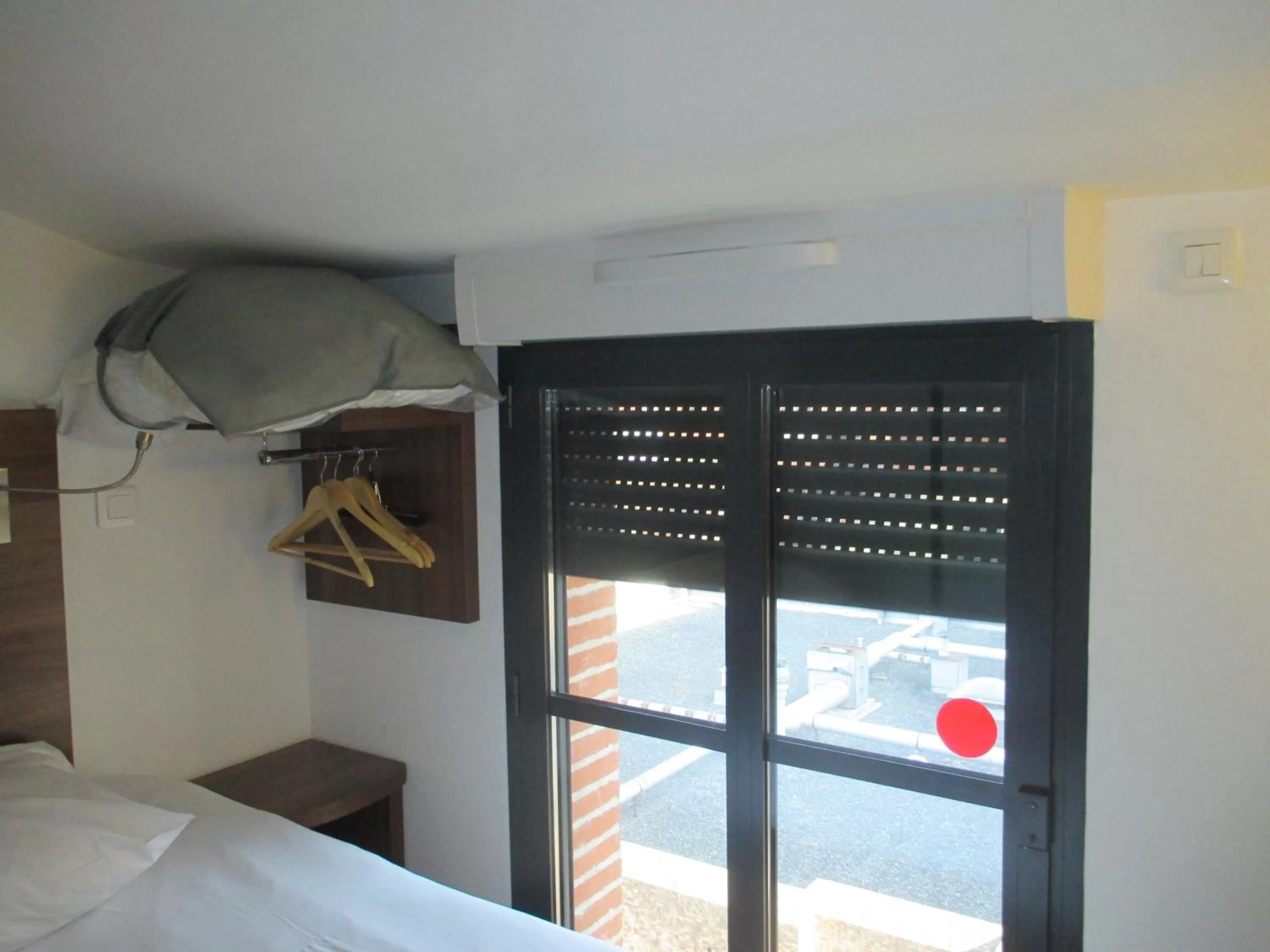 Bedroom, Bed in Hôtel le Pastel