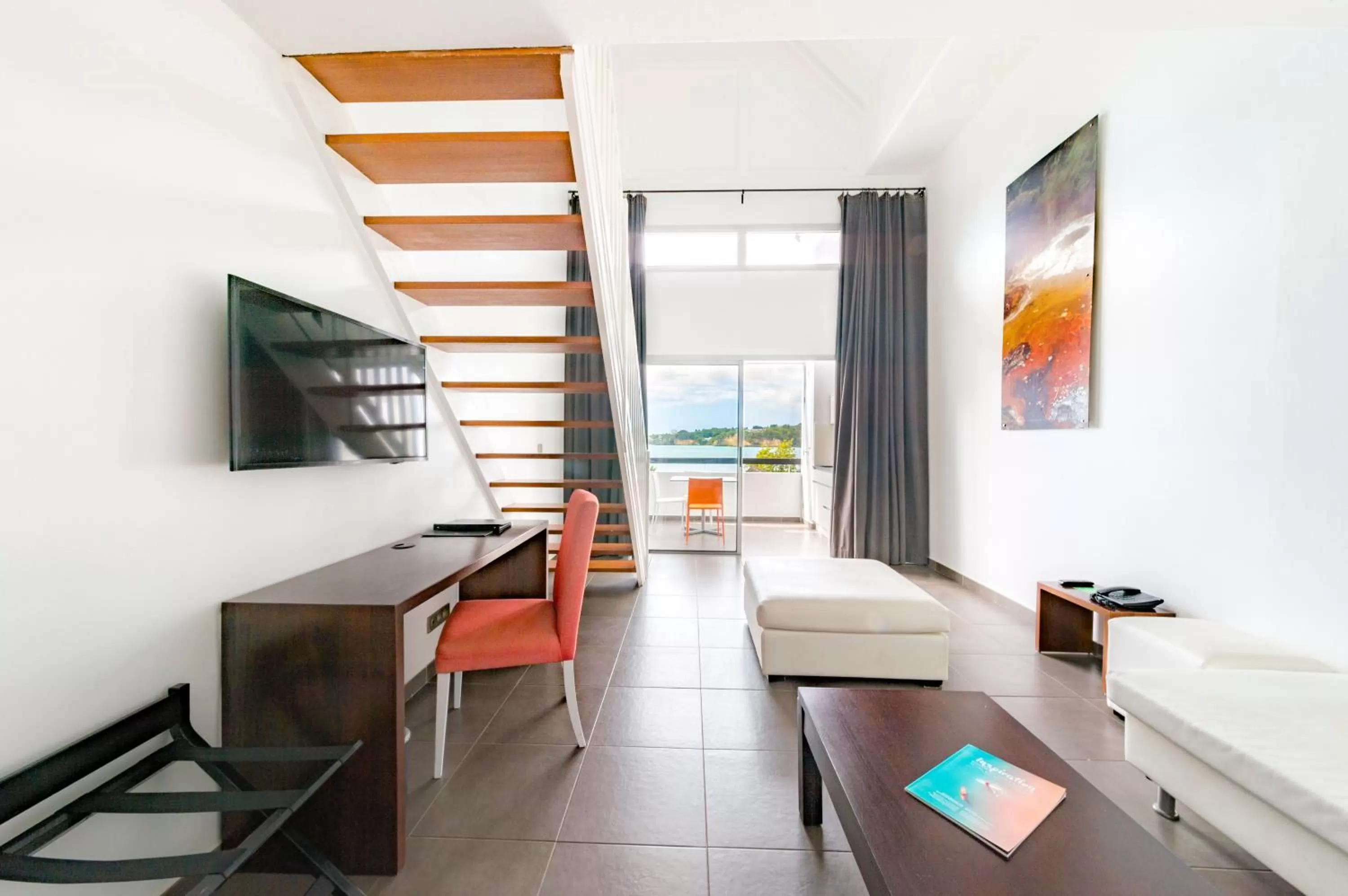 Mahogany Hotel Residence & Spa