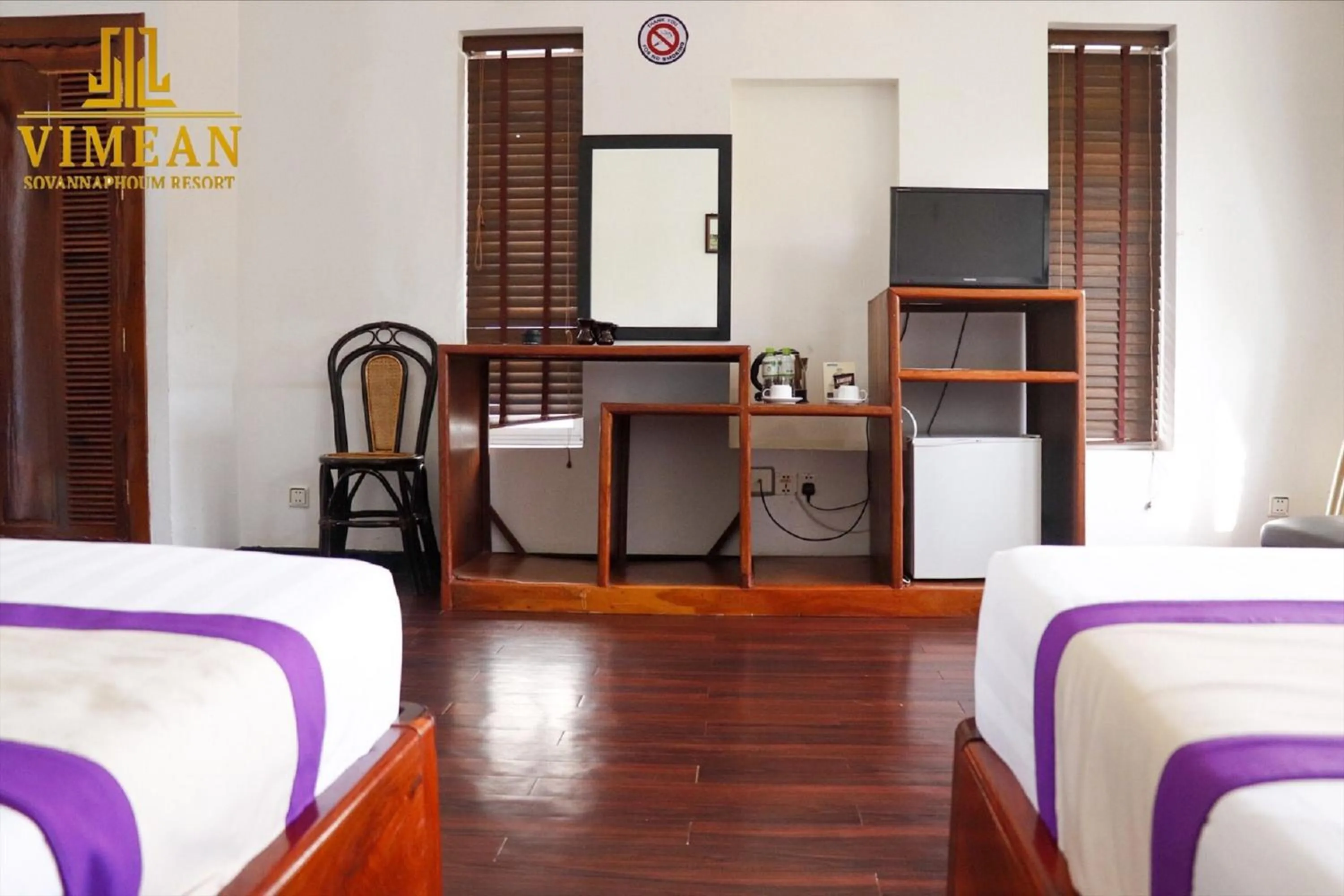 Living room, Bed in Vimean Sovannaphoum Resort