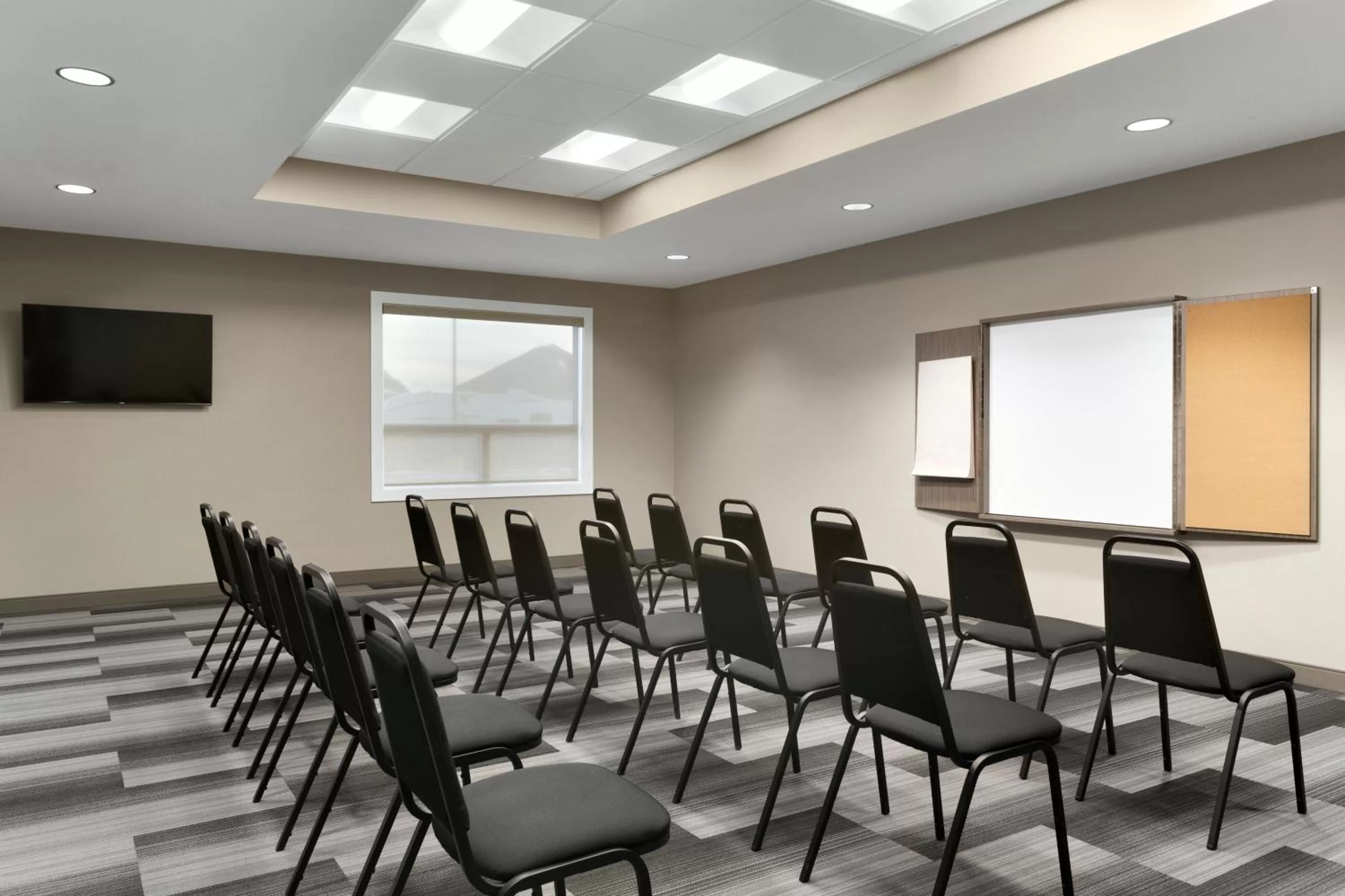 Business facilities in Days Inn & Suites by Wyndham Warman