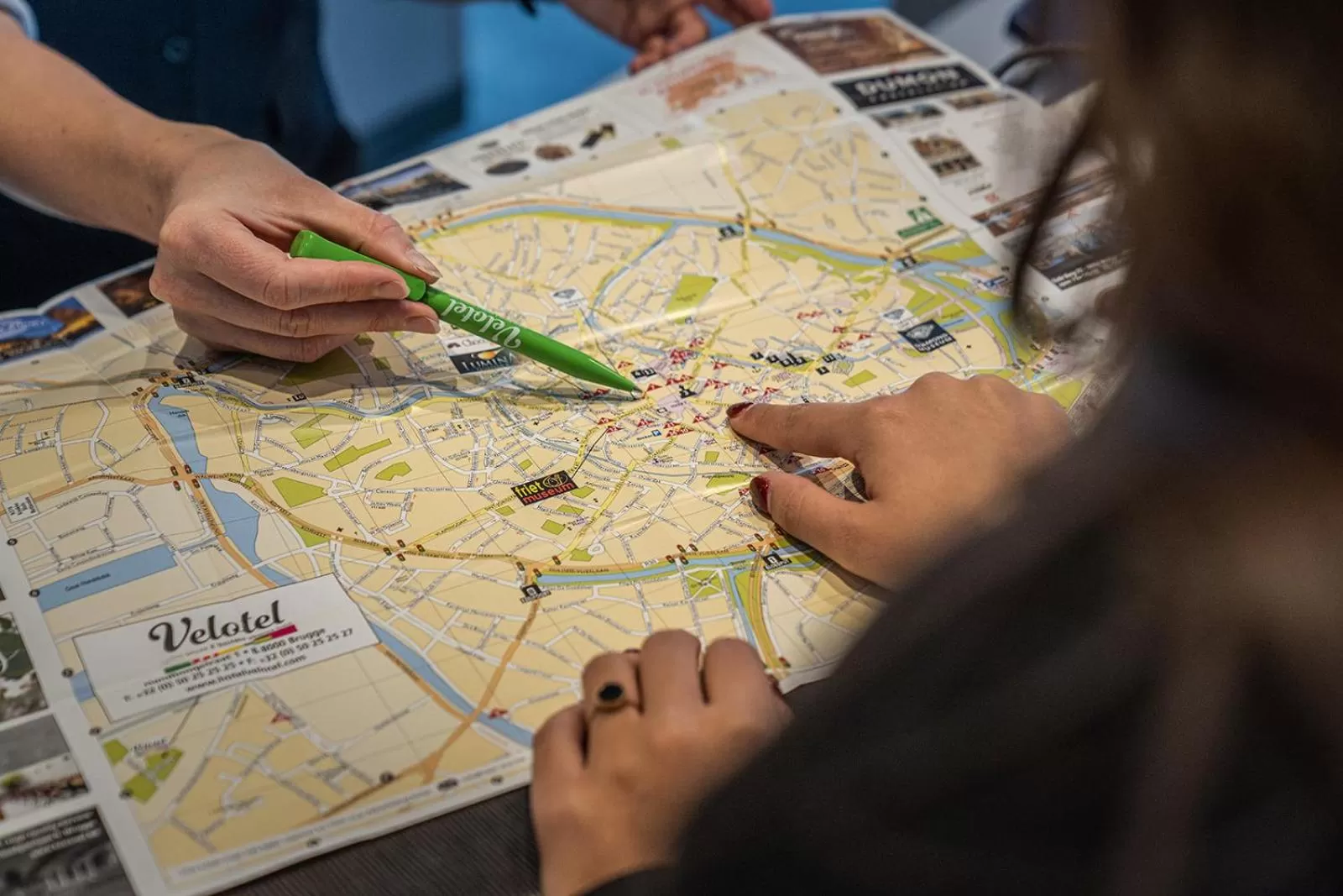 Lobby or reception in Velotel Brugge