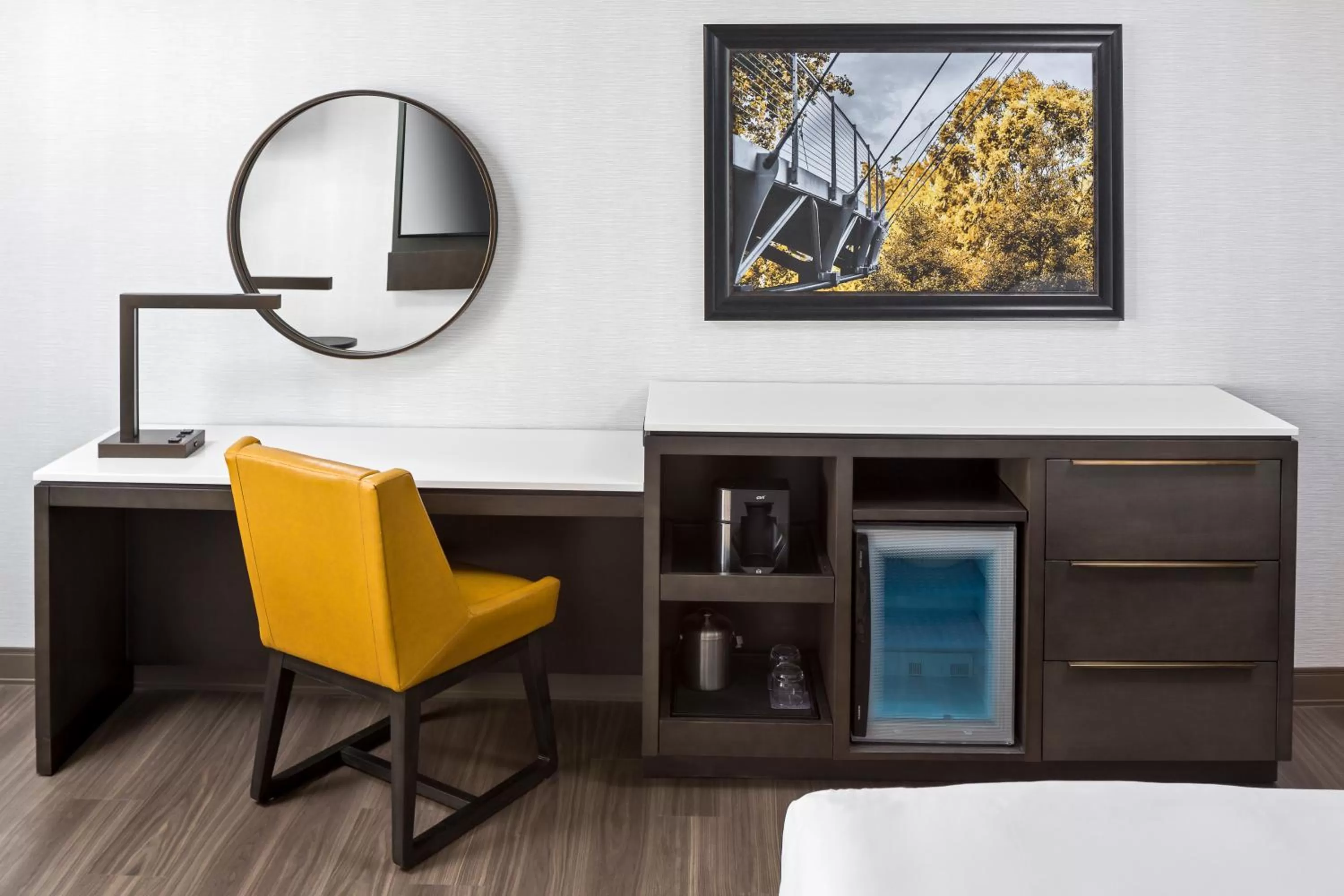 King Room with Accessible Tub - Disability Access in Hyatt Regency - Greenville