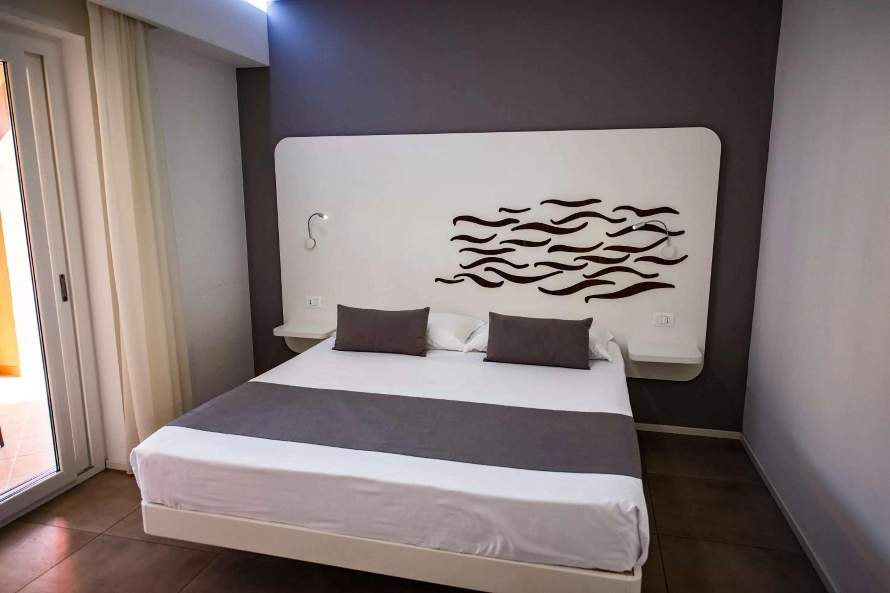 Bed in Aether Suites Tropea - Free Private Parking