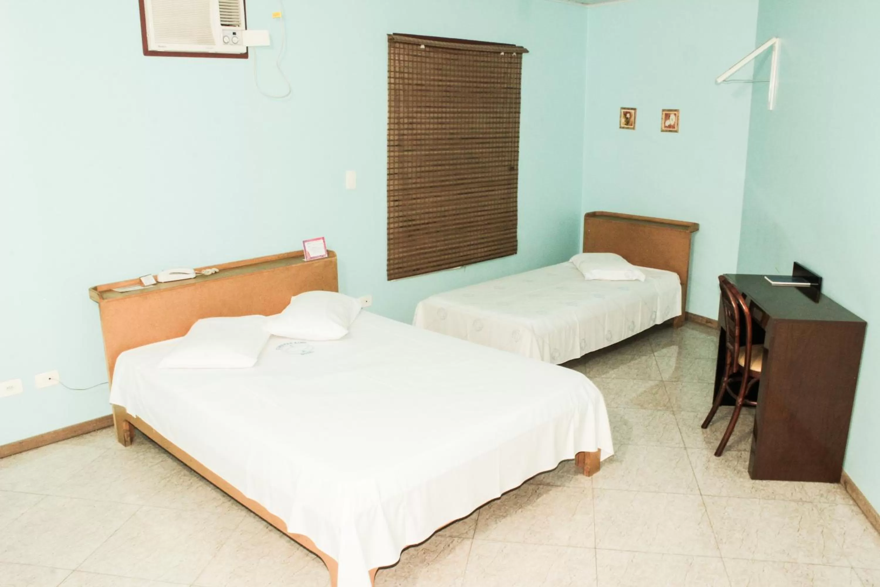 Bedroom, Bed in Cumbipar King Hotel