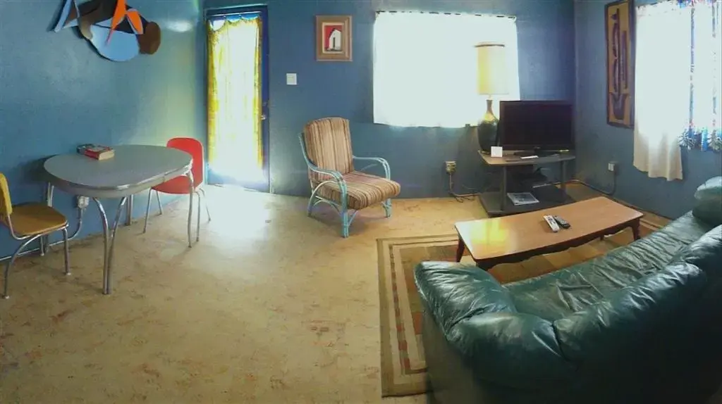 PAM #1 in Pelican Spa PAM #1 in Pelican Spa