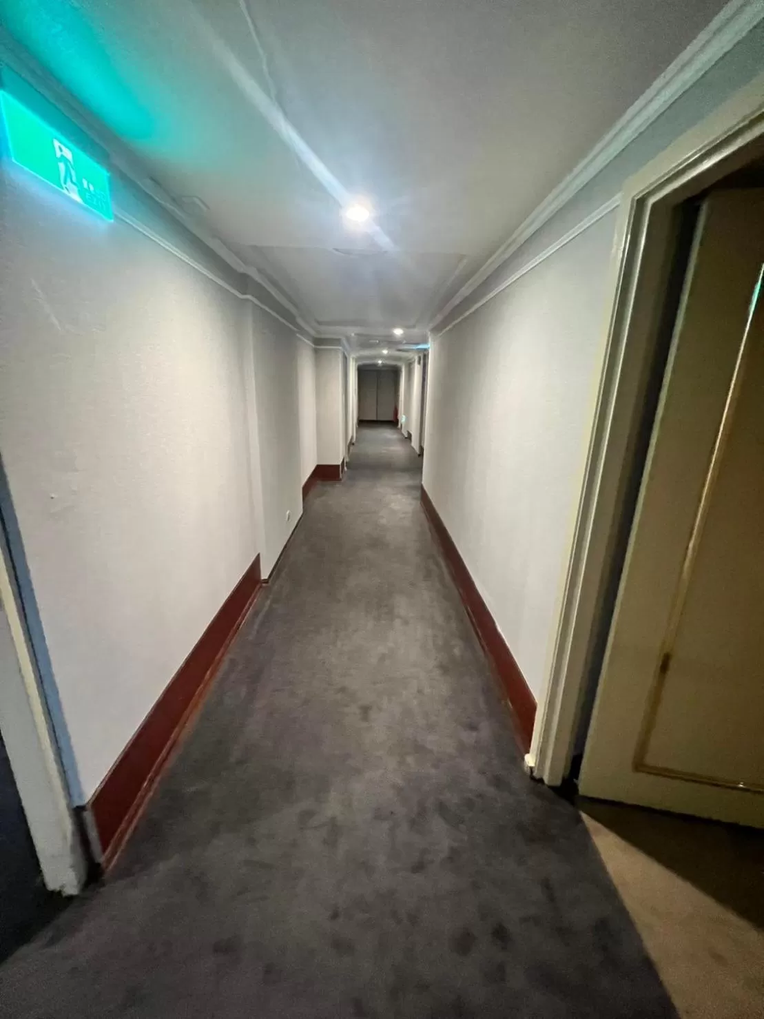 Photo of the whole room in Shanger Hotel