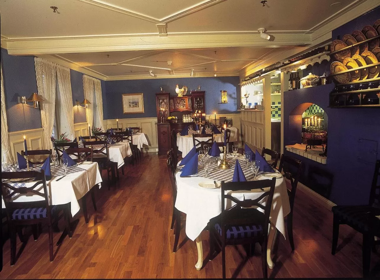 Restaurant/places to eat in Lillesand Hotel Norge