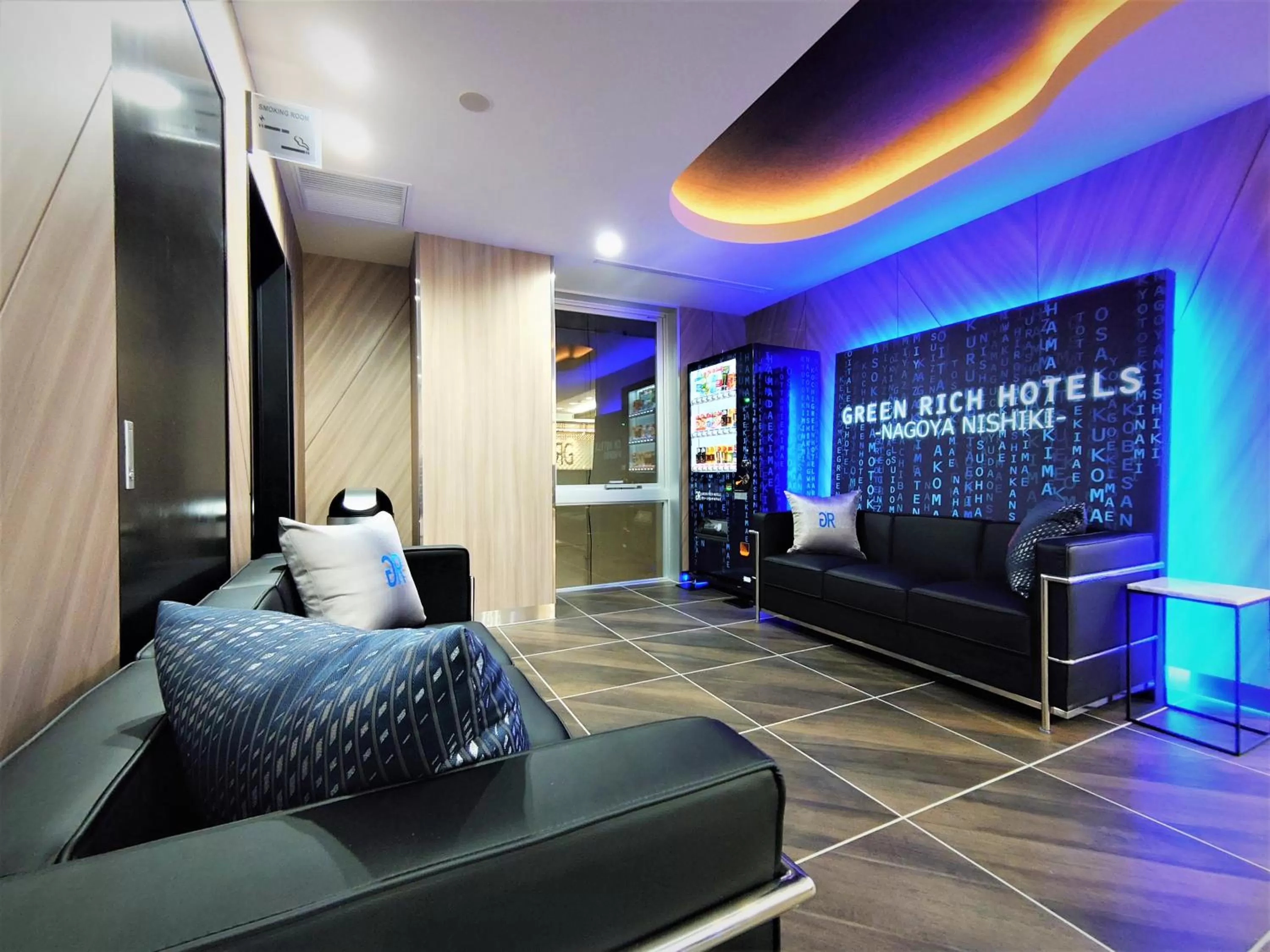 Lobby or reception in Green Rich Hotel Nagoya Nishiki (Artificial hot spring Futamata Yunohana)