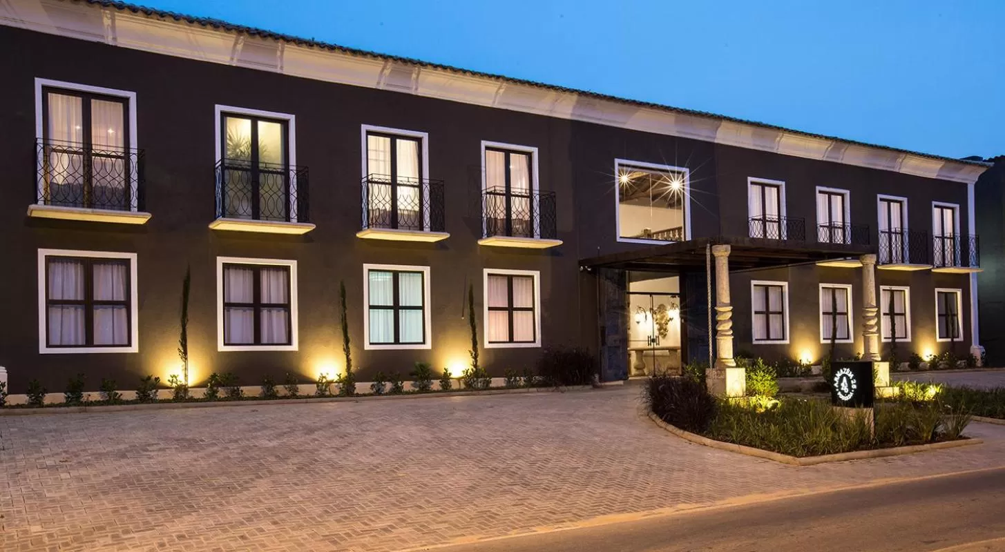 Facade/entrance, Property Building in Pousada Armazém 26