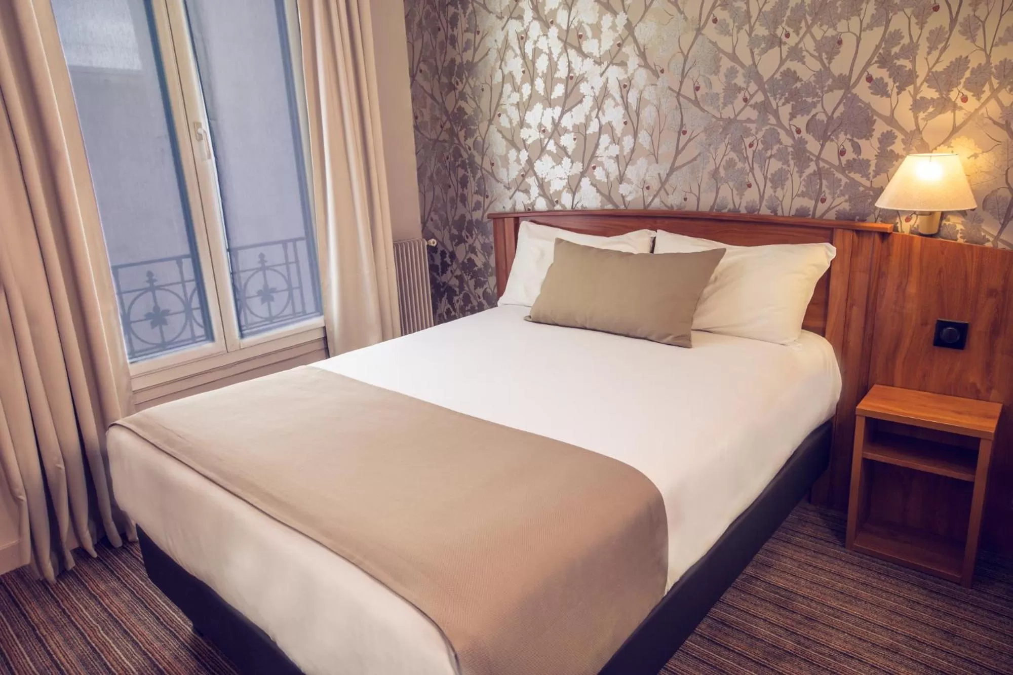 Bed in Timhotel Palais Royal