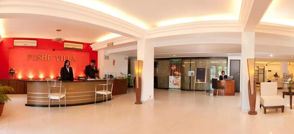 Lobby or reception in Hotel Pushp Villa Agra Taj East Gate