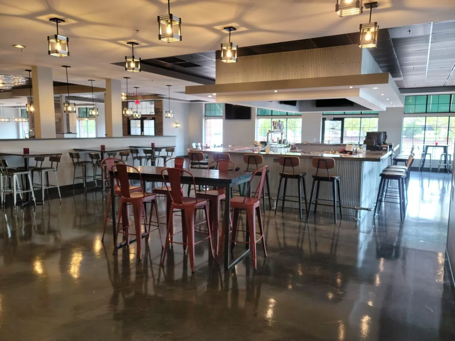 Restaurant/places to eat in Holiday Inn & Suites Wausau-Rothschild by IHG