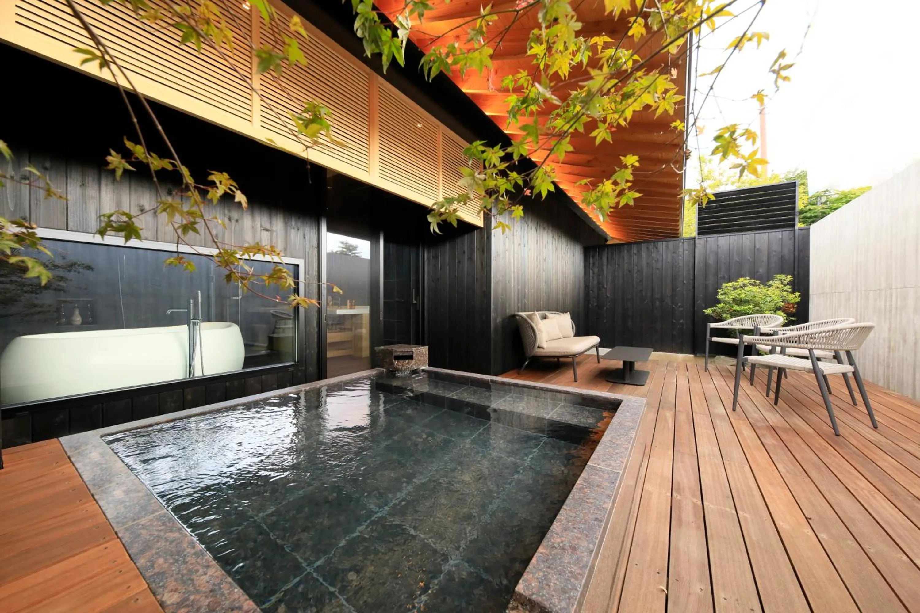 Open Air Bath in Fuji Onsenji Yumedono