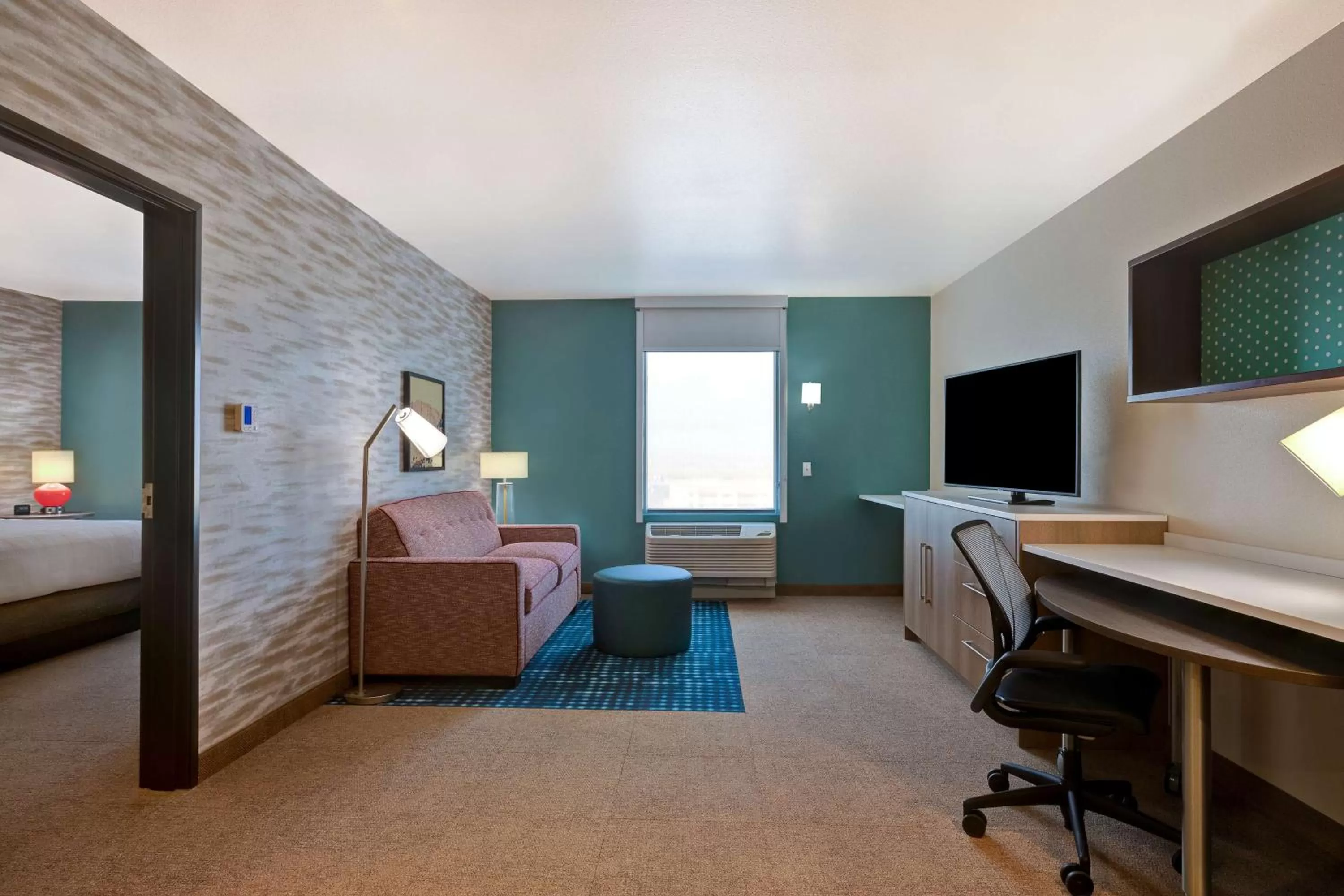 One-Bedroom King Suite - Non-Smoking in Home2 Suites By Hilton Barstow, Ca