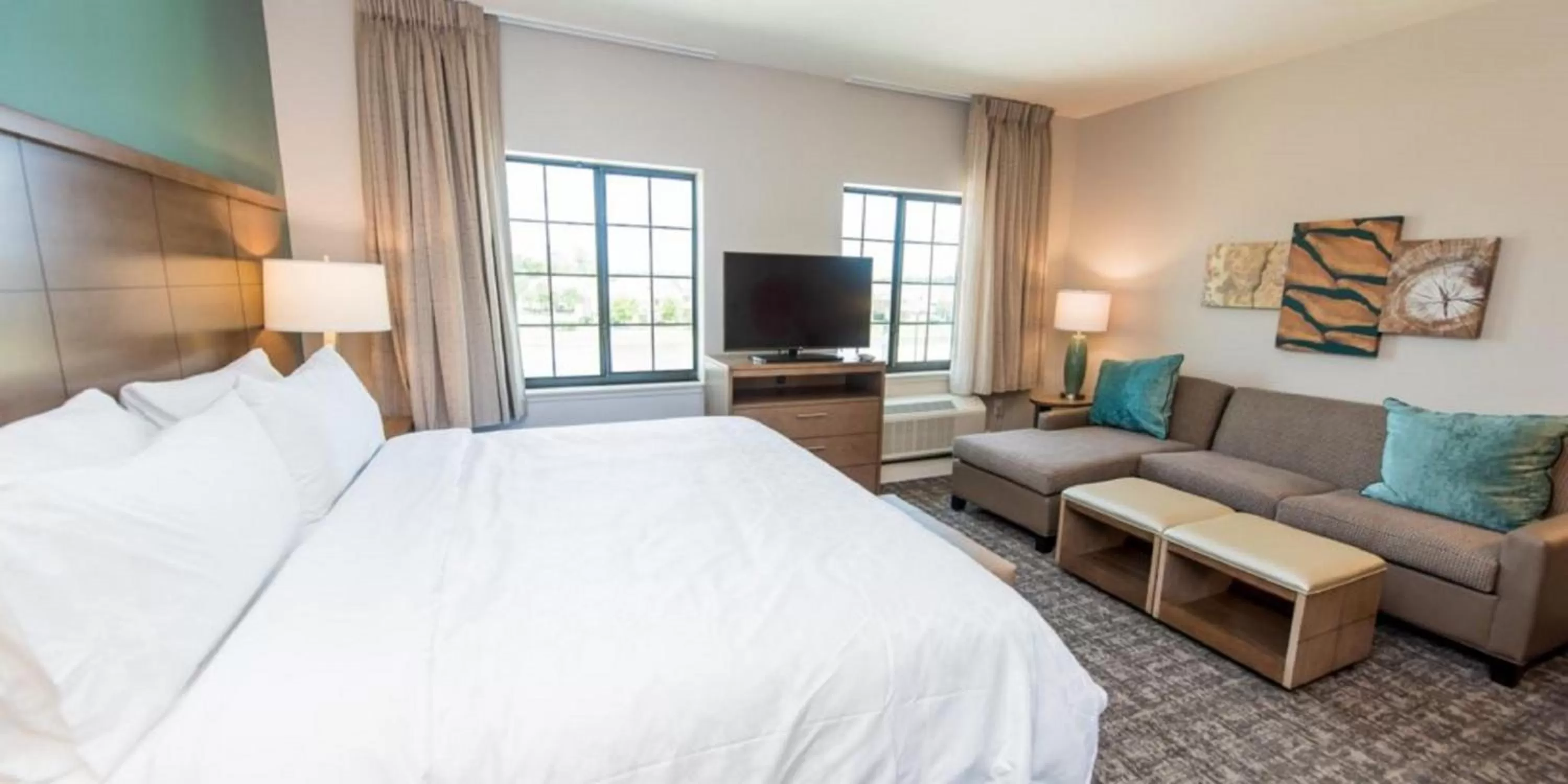 Photo of the whole room, Bed in Staybridge Suites Houston East - Baytown by IHG