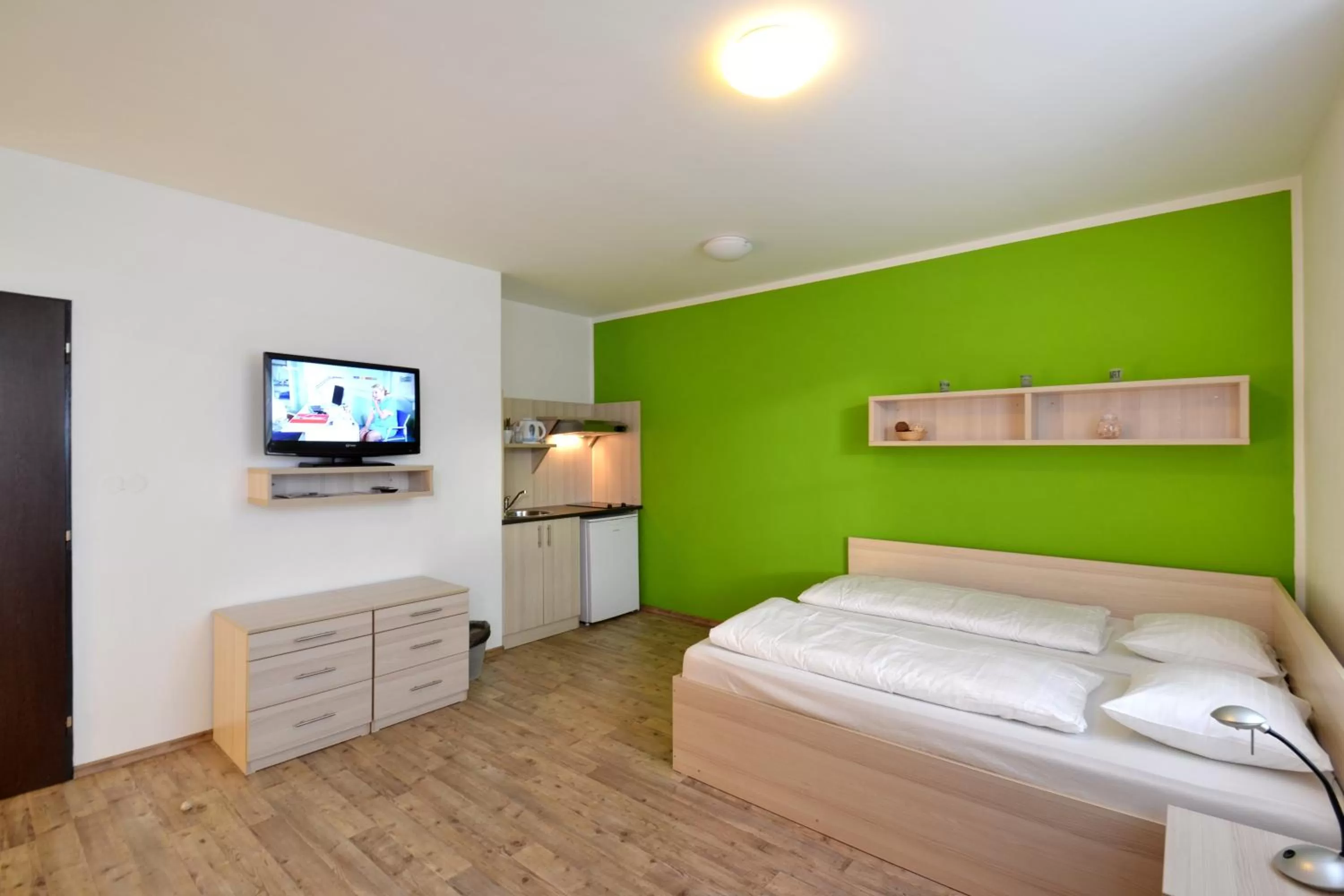 Day, Bed in Hotel Palác