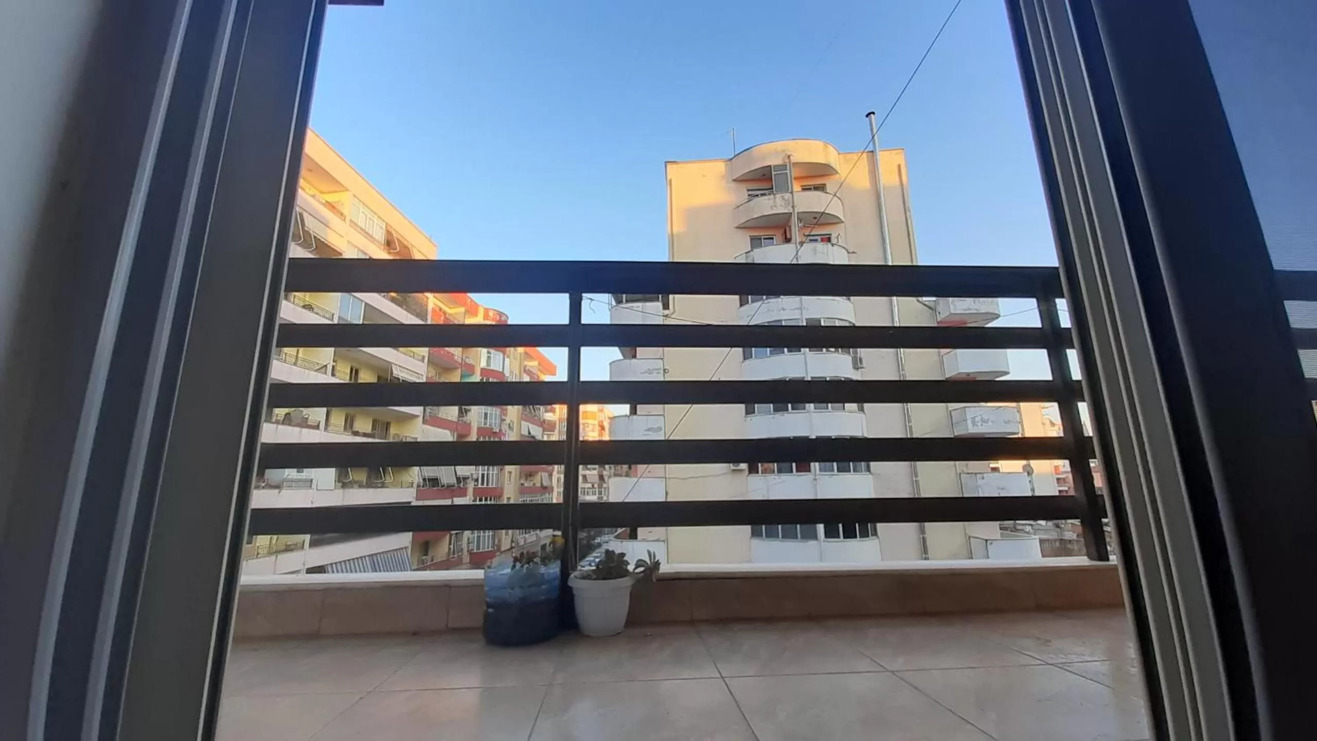 Bed, Property Building in Home Sweet Home - Guest House