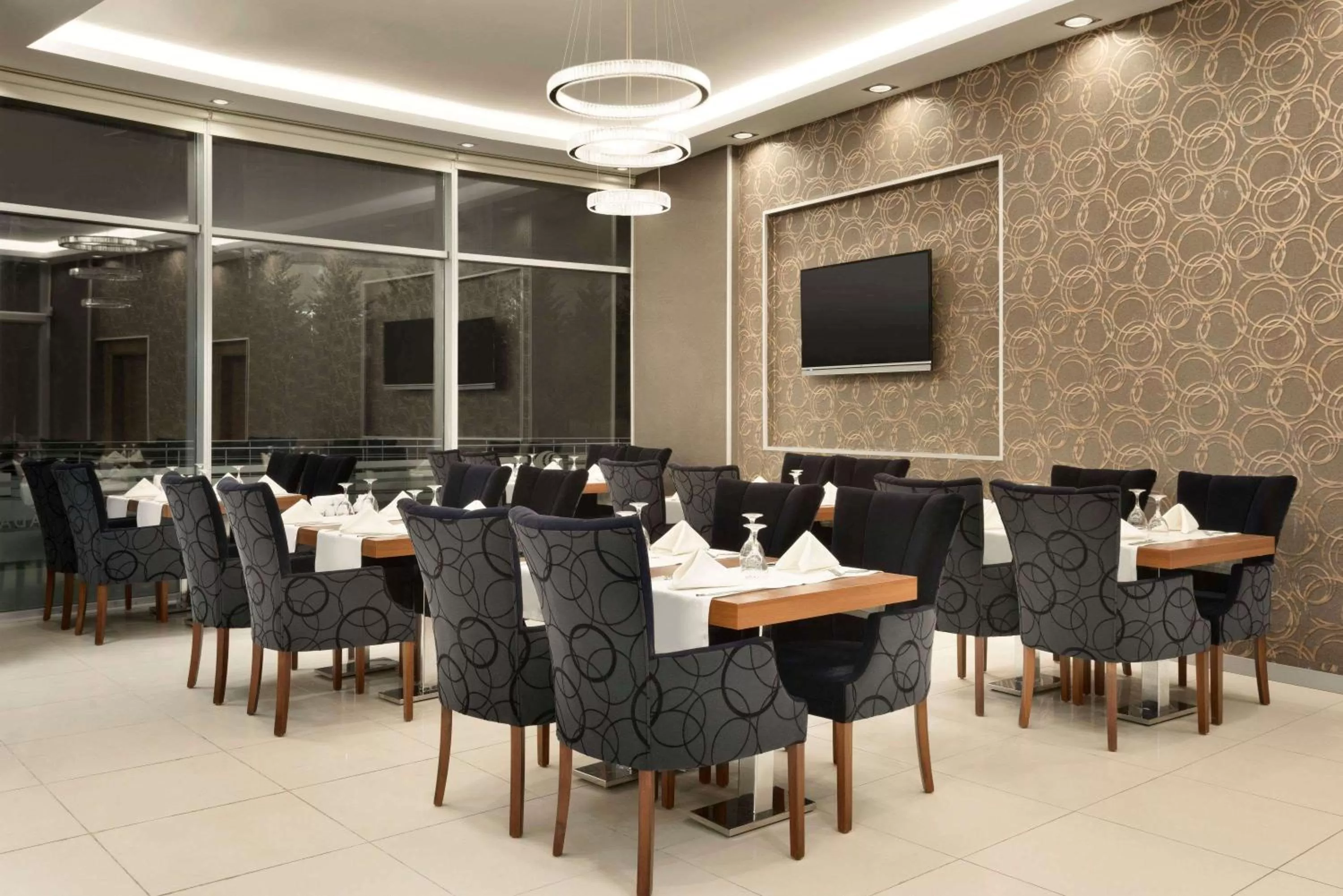 Restaurant/places to eat in Ramada Hotel by Wyndham Edirne