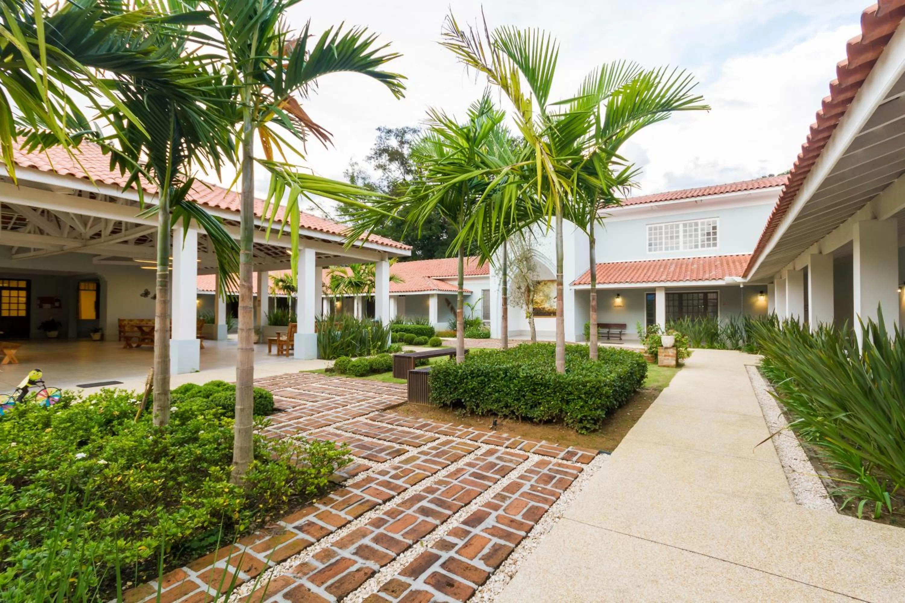 Garden, Property Building in Pousada Sagrados Corações