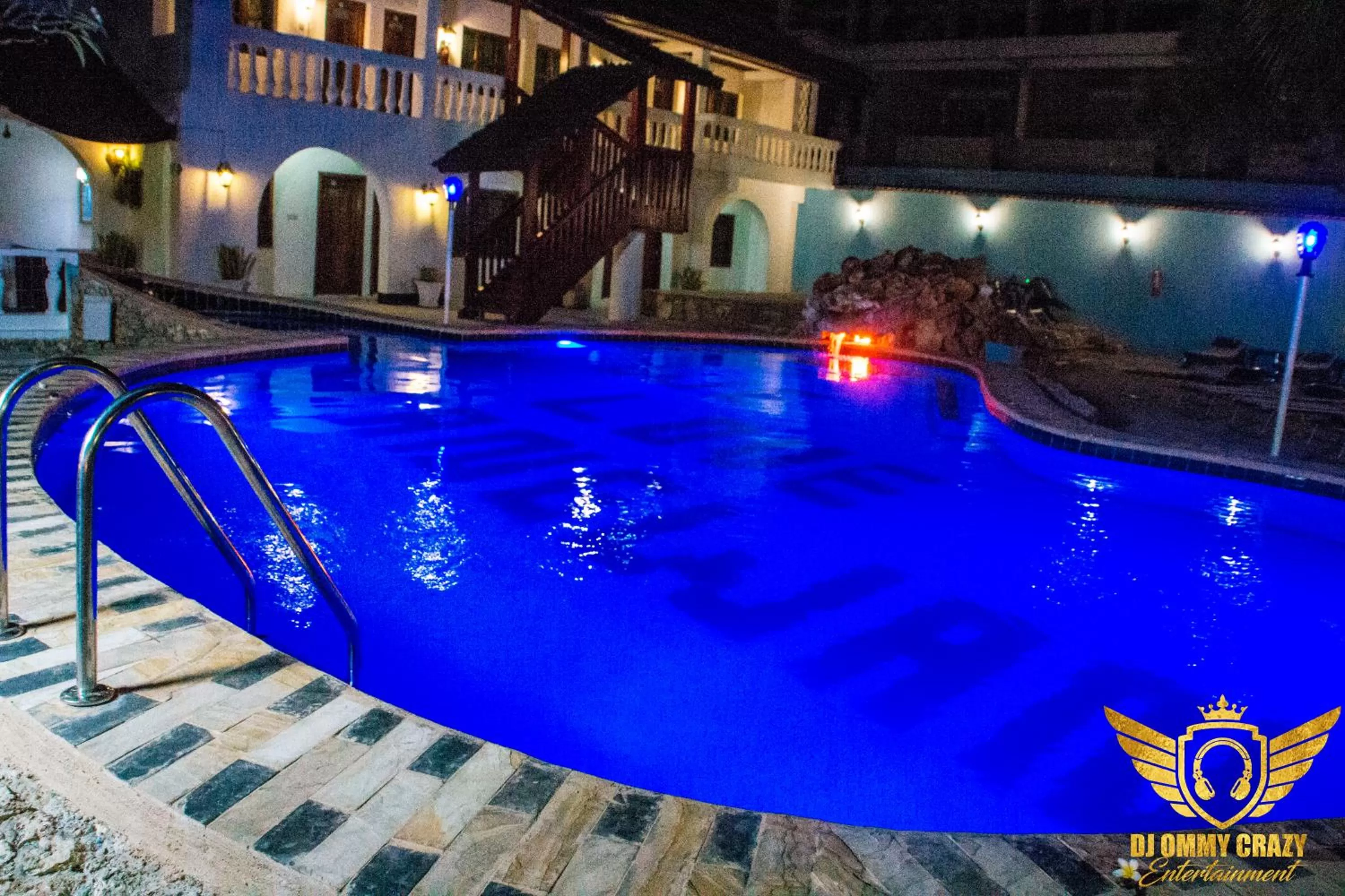 Swimming pool in Best Western Jangwani Sea Breeze Resort