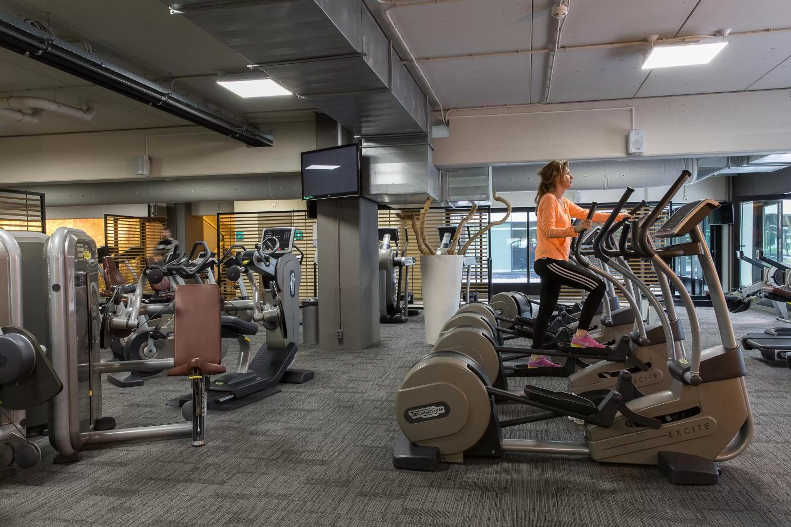 Fitness centre/facilities in Leonardo Hotel Den Haag Babylon