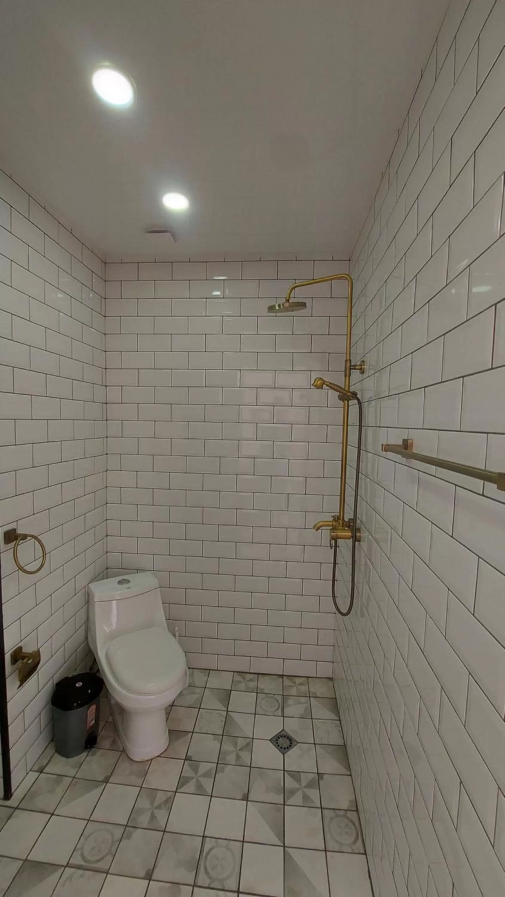 Bathroom in Level Up Hotel & Restaurant